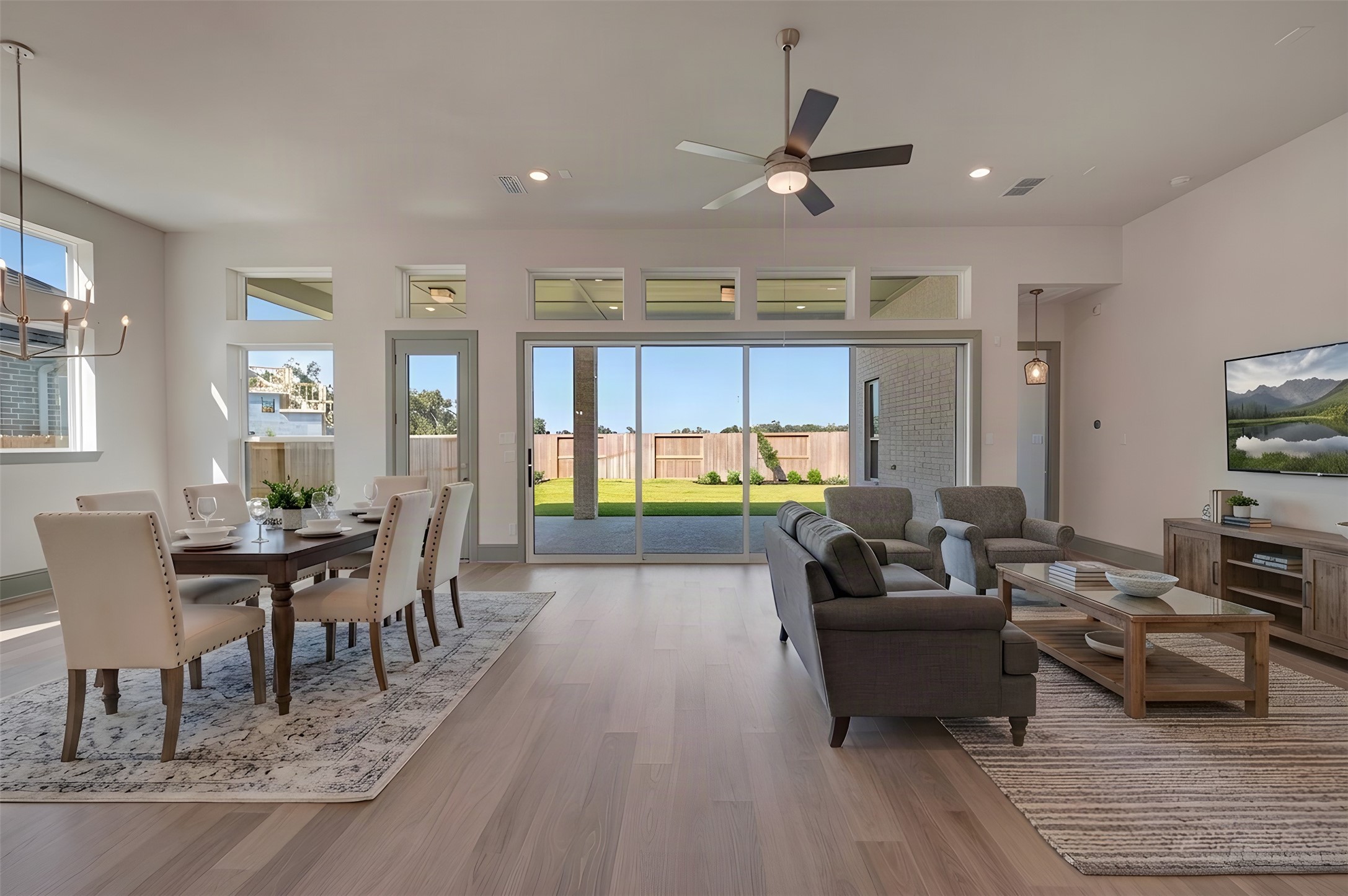 2118 Ashlar Stone Court Property Photo 4