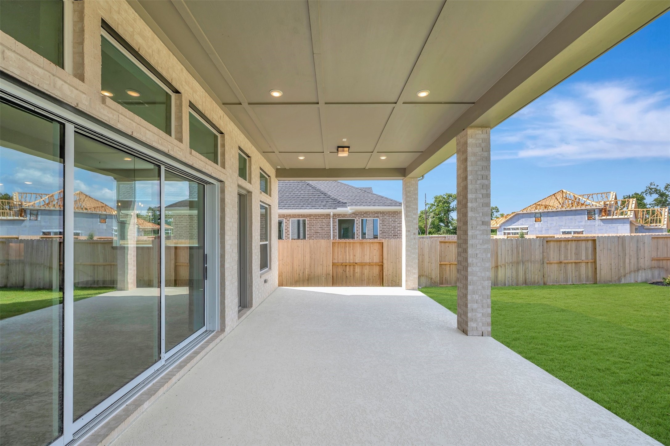 2118 Ashlar Stone Court Property Photo 8