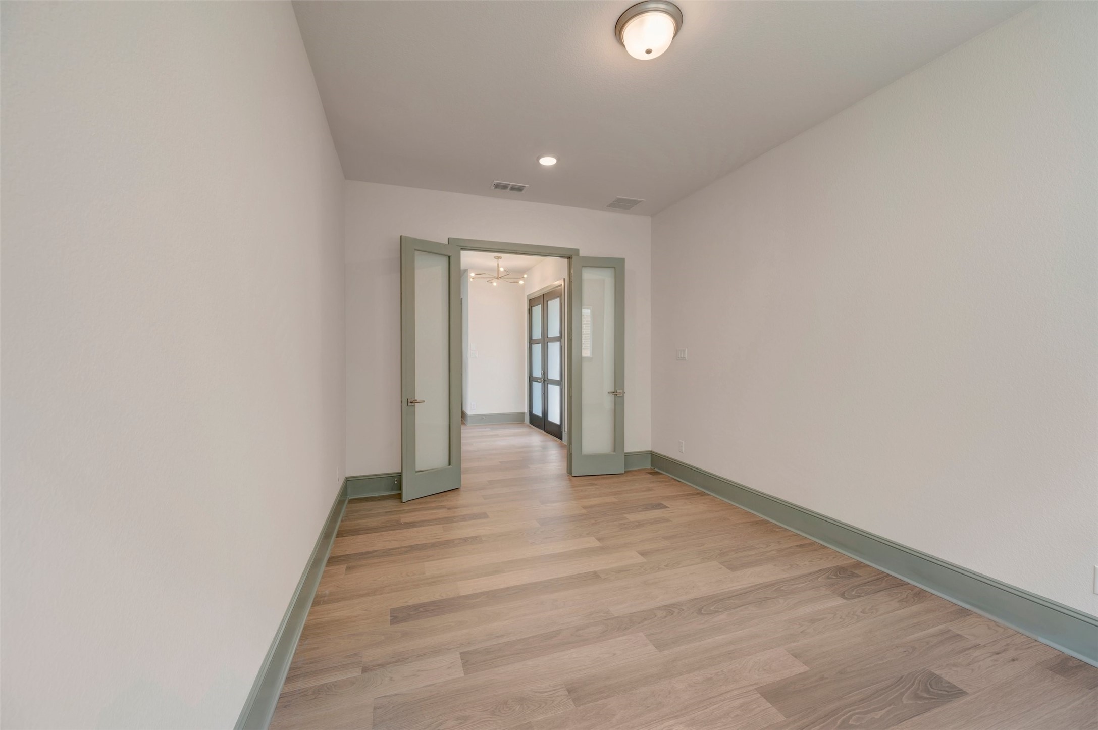 2118 Ashlar Stone Court Property Photo 17