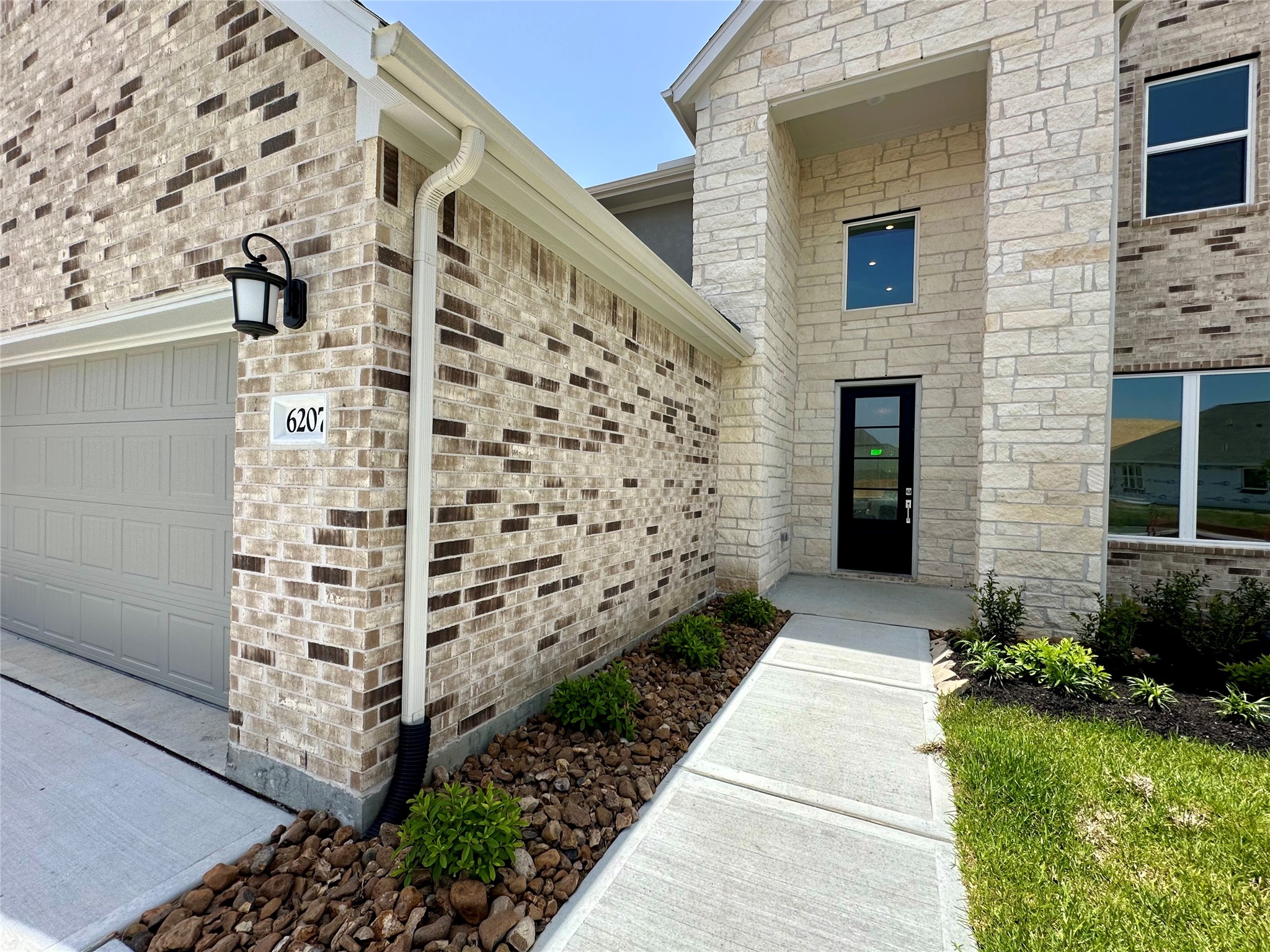 6207 Pelican Ridge Way Property Photo 3