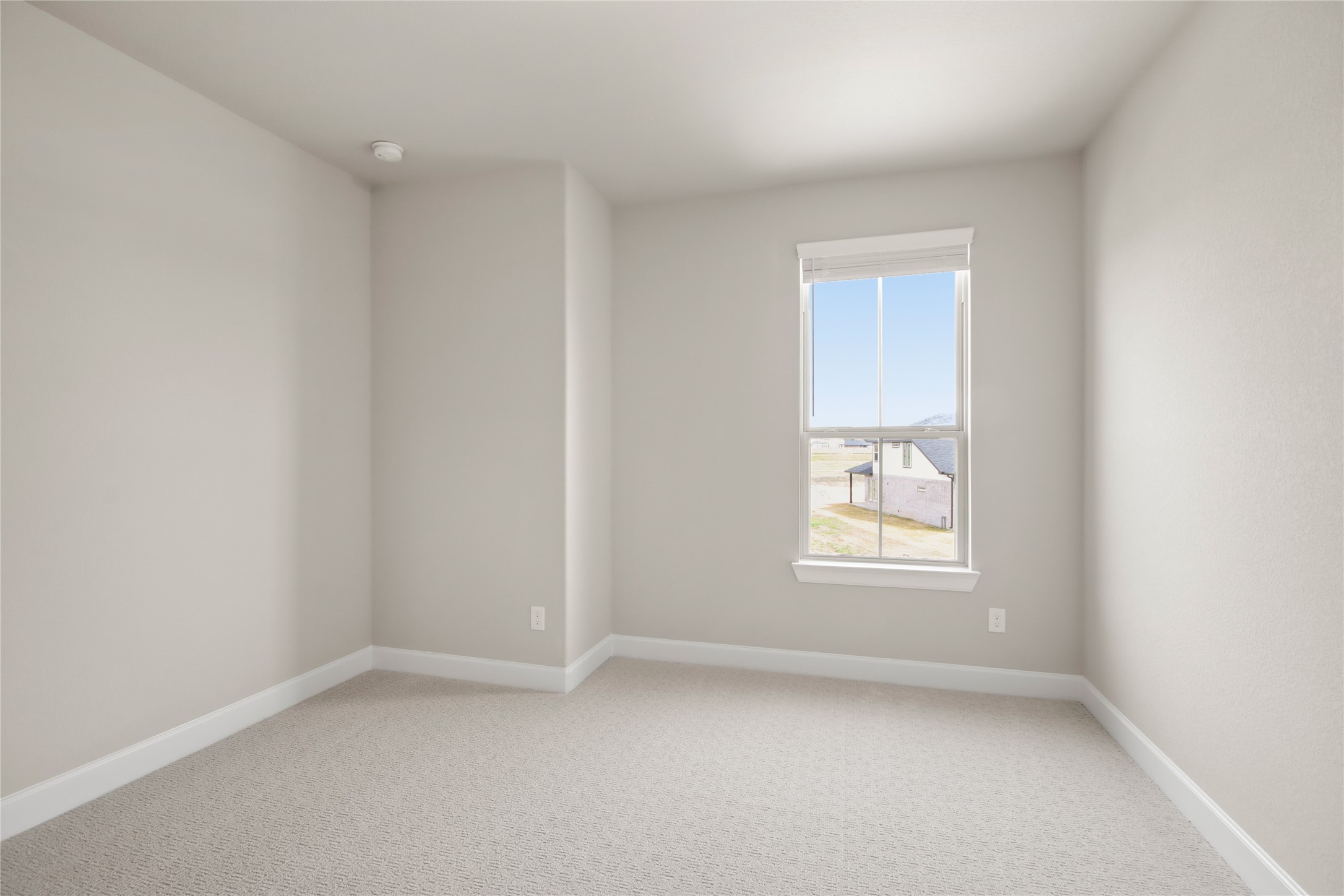 136 Peninsula Point Drive Property Photo 20