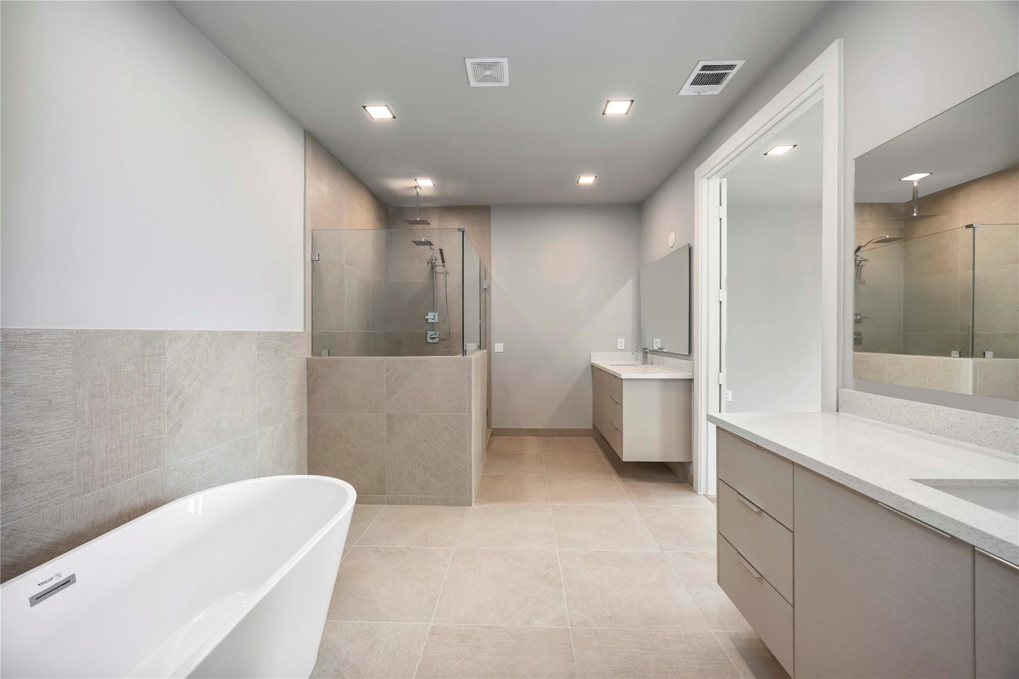 1113 W 21st Street Property Photo 23