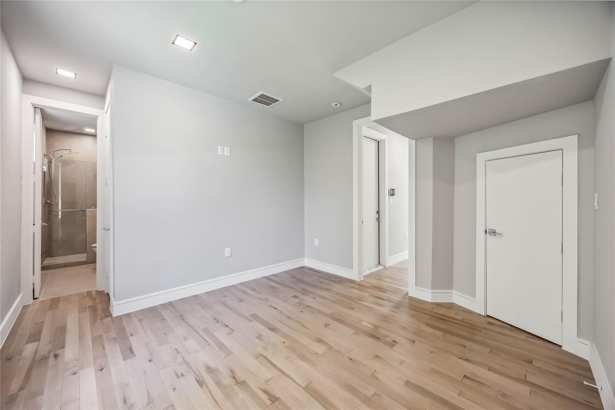 1113 W 21st Street Property Photo 30