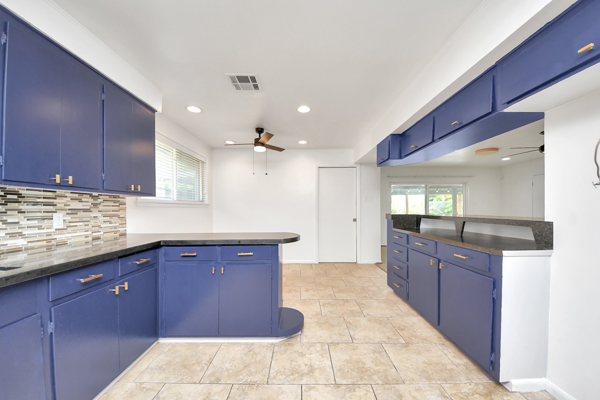 4038 Mischire Drive Property Photo 12