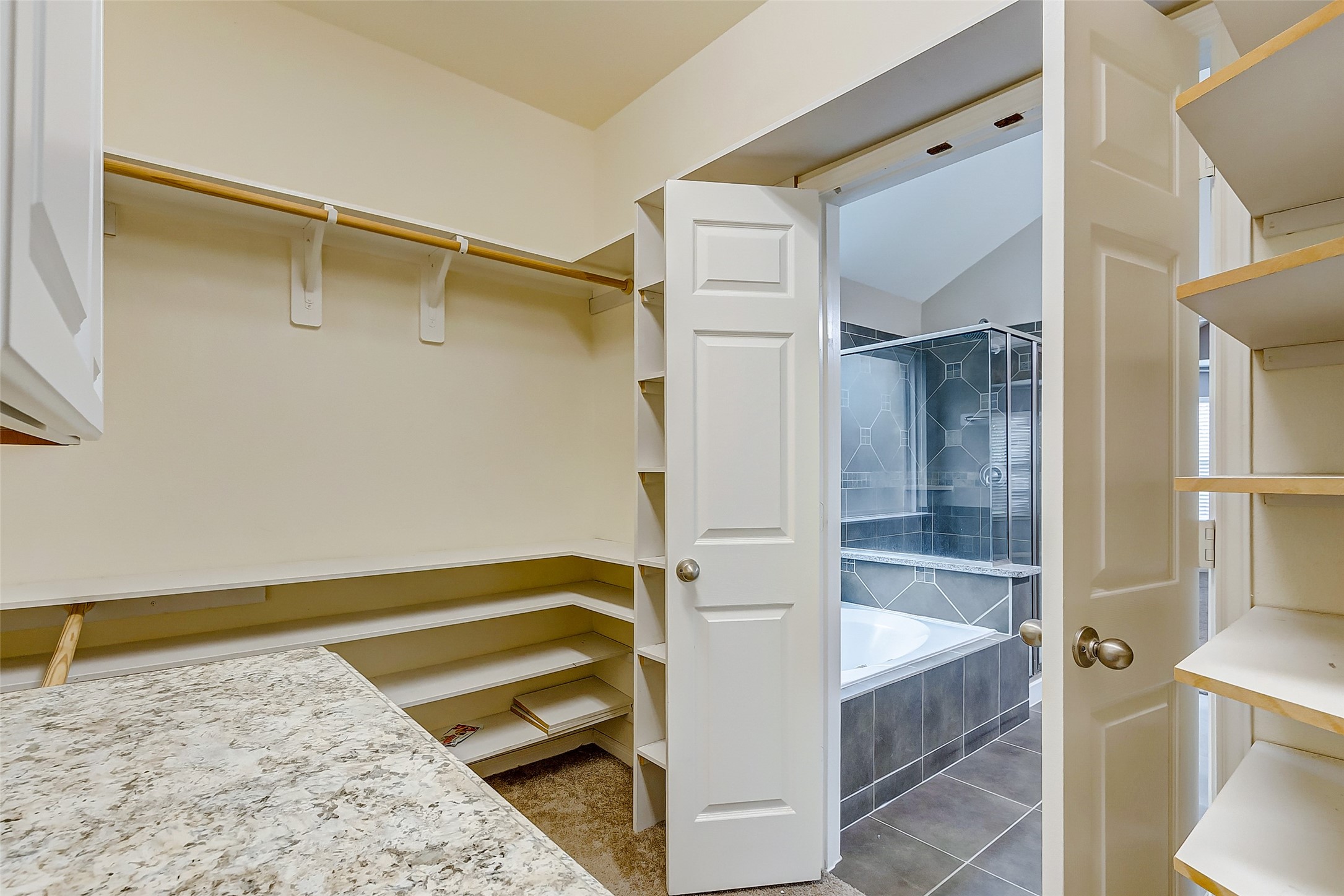 9419 Sparrow Creek Court Property Photo 10