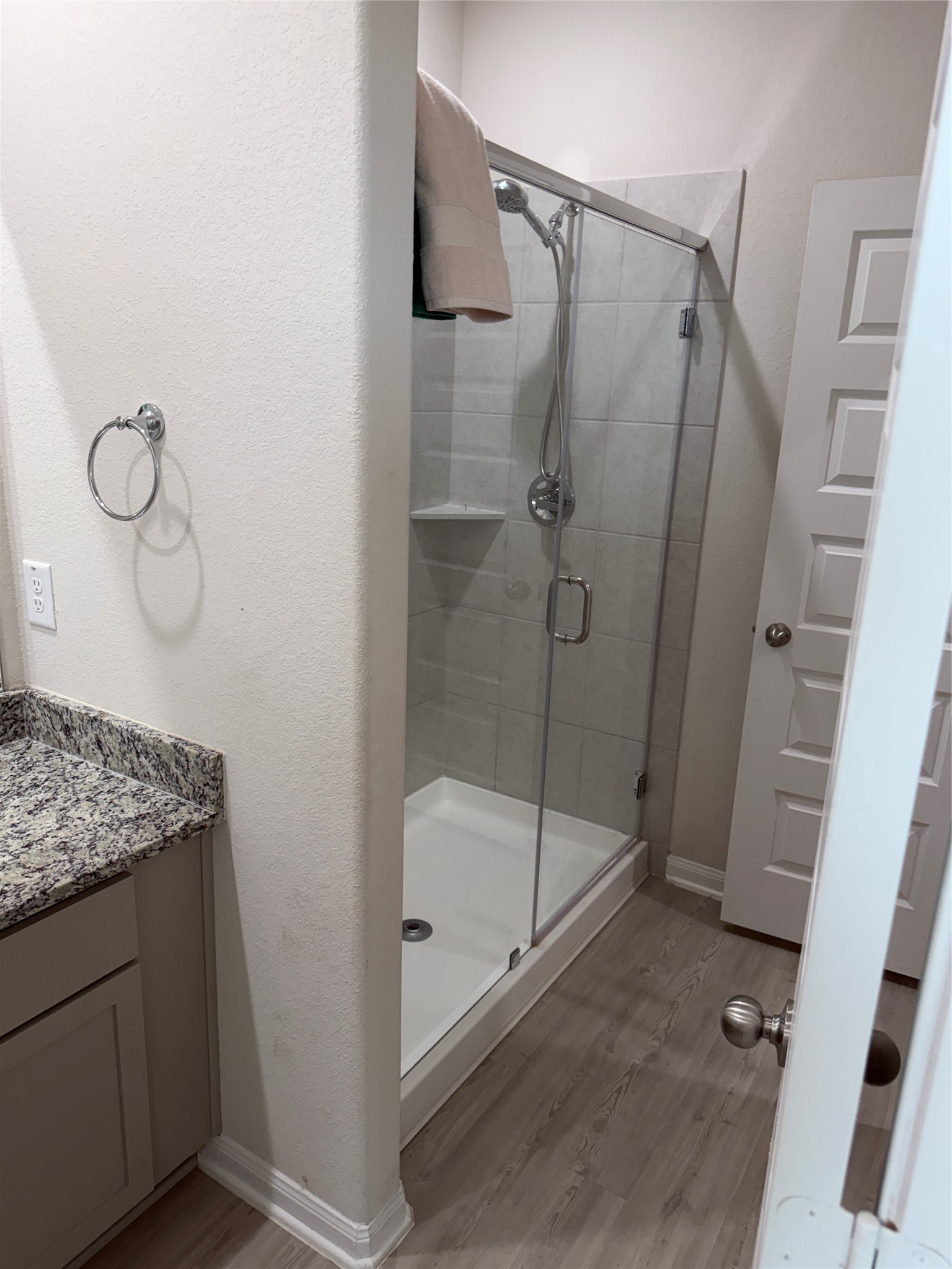 3056 Plateau Drive Property Photo 11