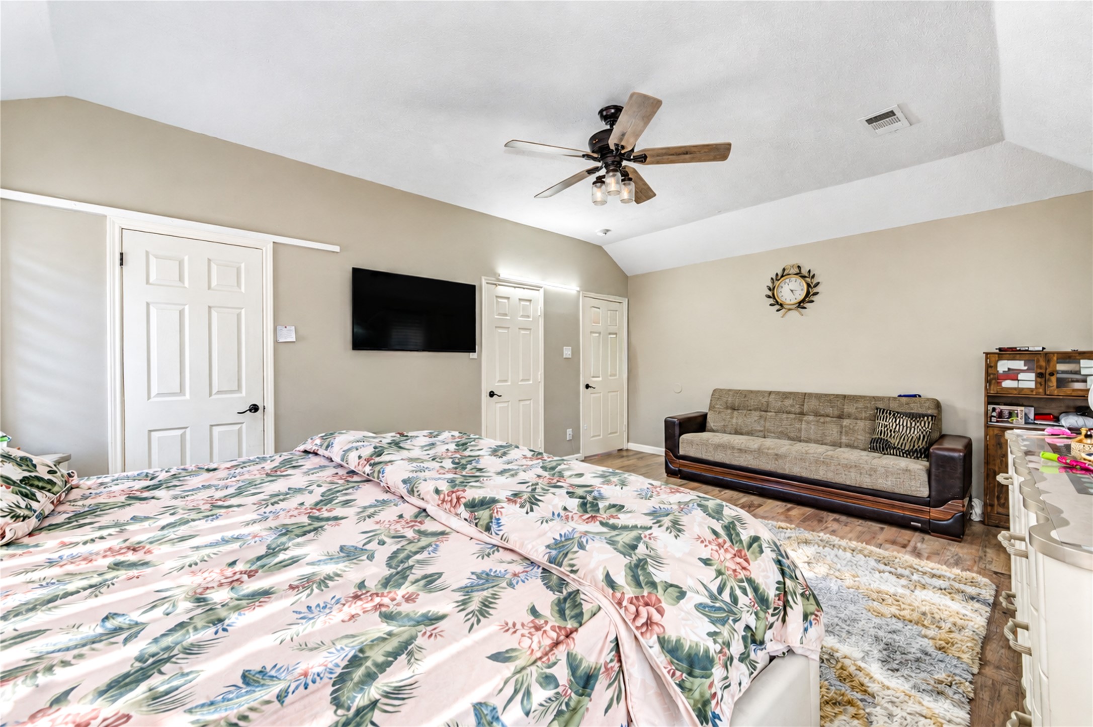 16831 Basewood Court Property Photo 27