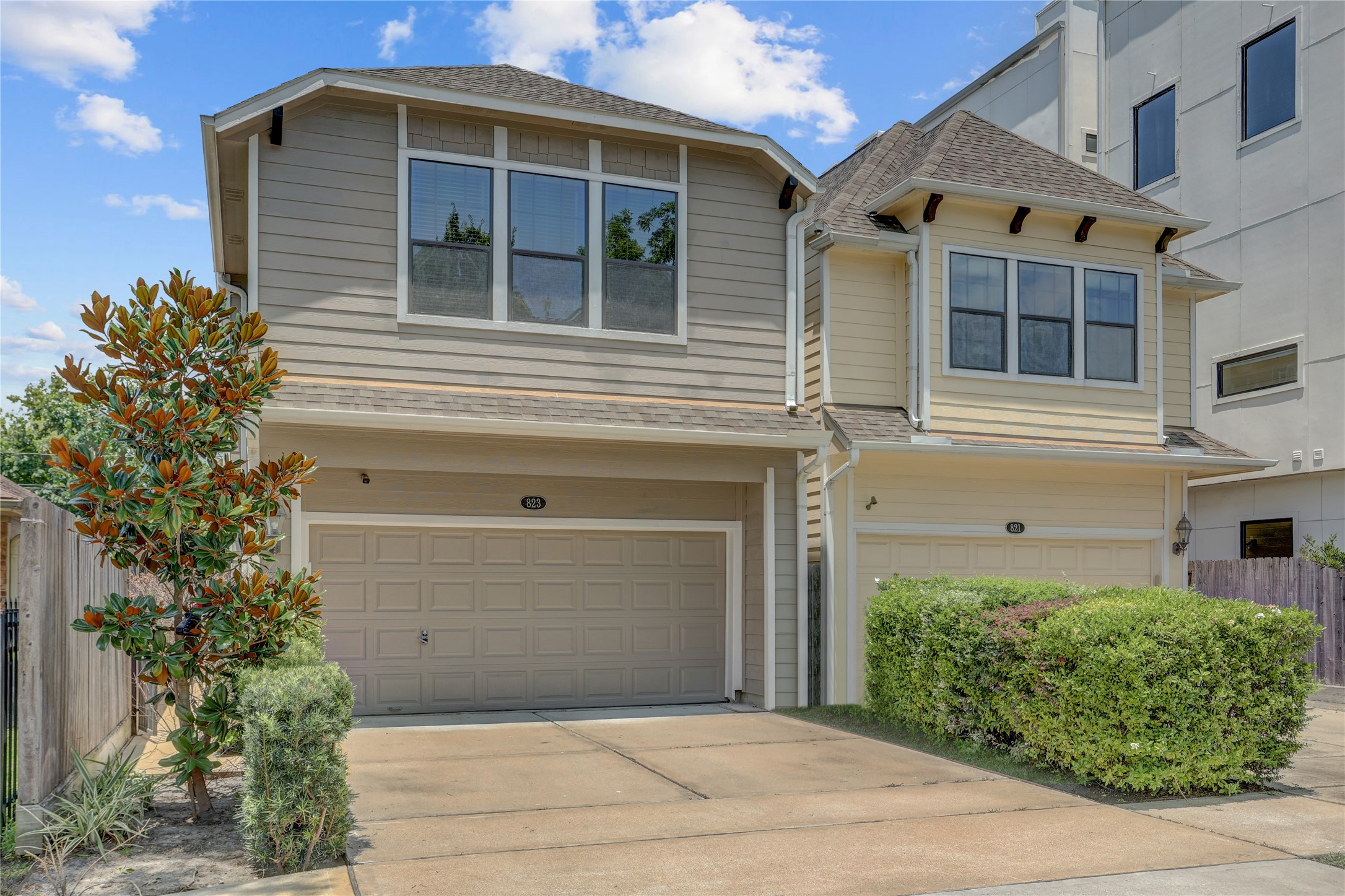 823 W 24th Street Property Photo