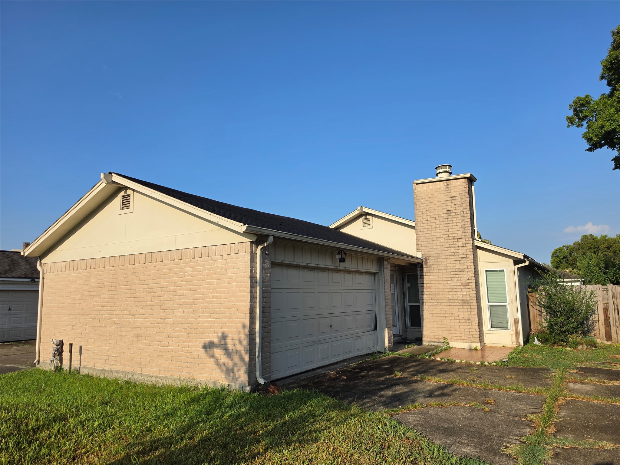 12738 S Dairy Ashford Road Property Photo 1