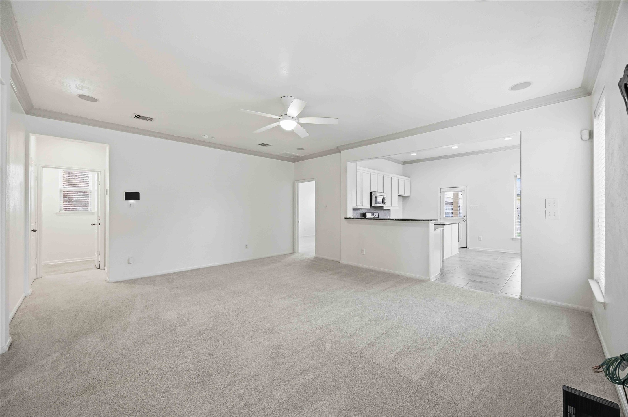 8134 Heartbrook Field Lane Property Photo 3