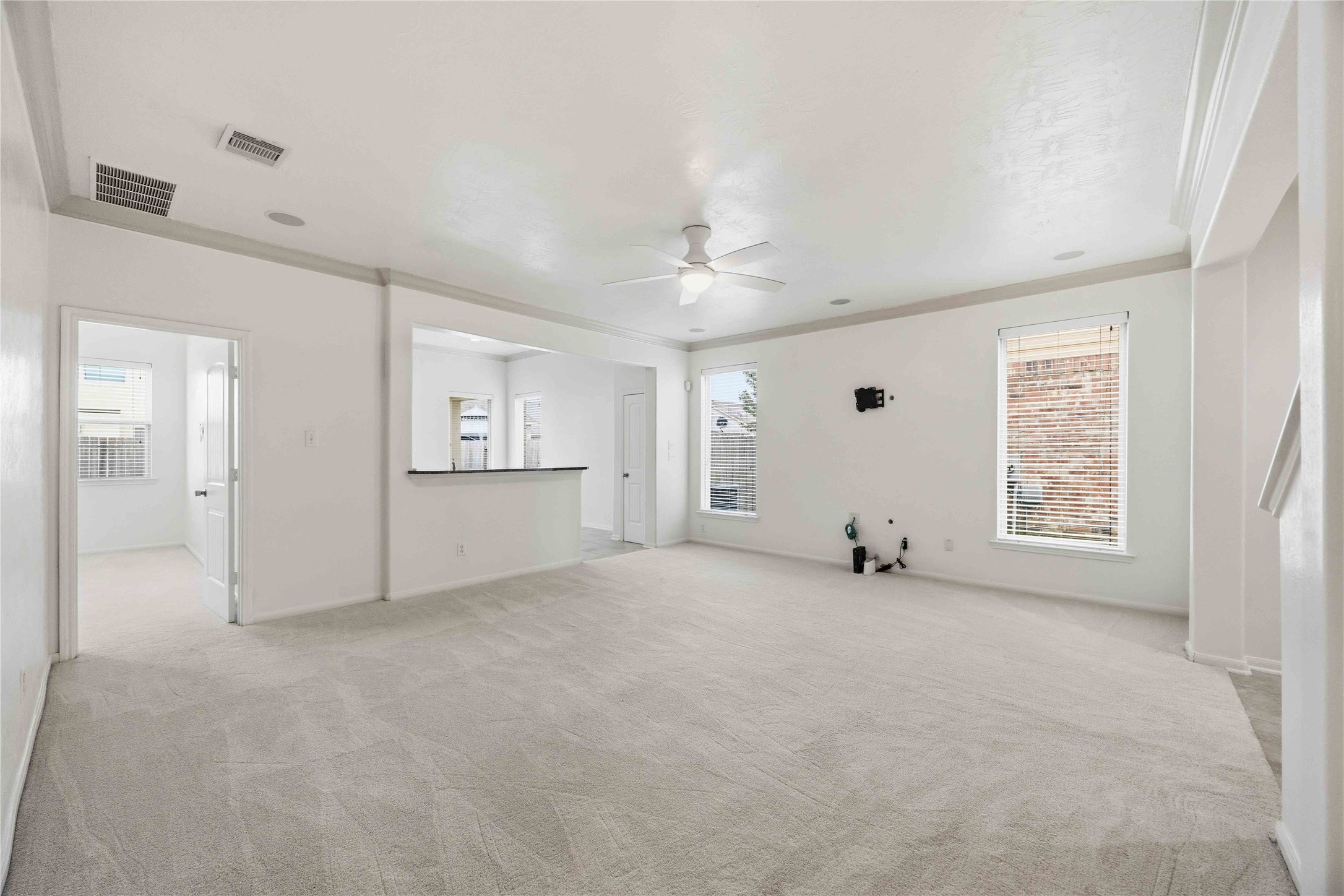 8134 Heartbrook Field Lane Property Photo 5
