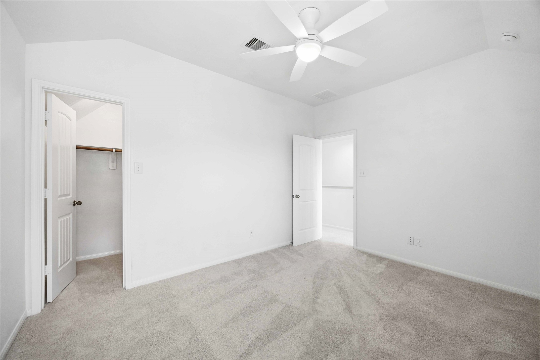 8134 Heartbrook Field Lane Property Photo 23