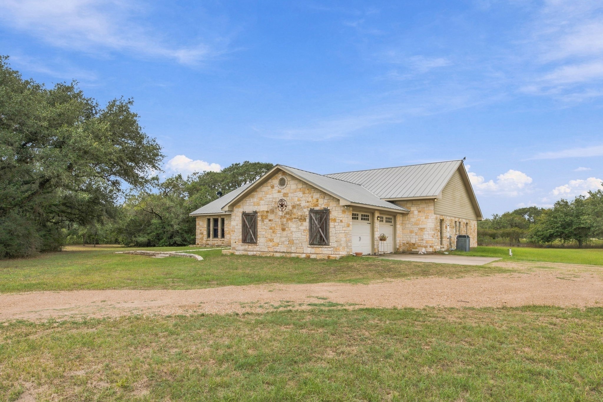 1170 County Road 105 Property Photo 8