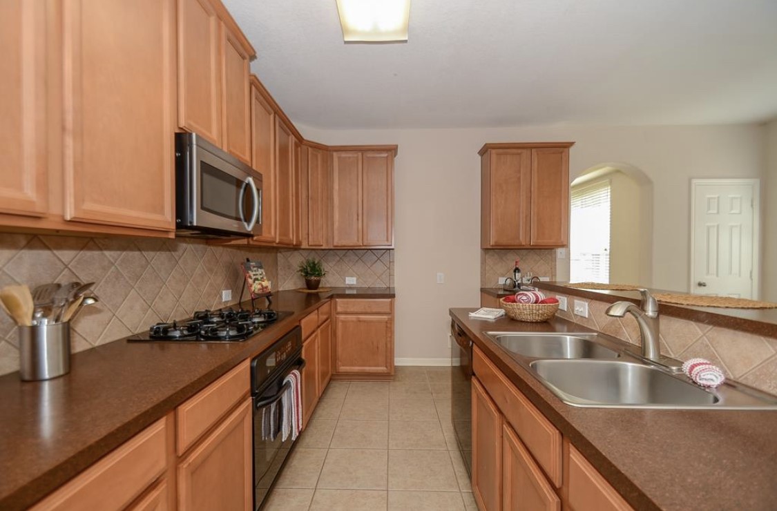 21619 Balsam Brook Lane Property Photo 9