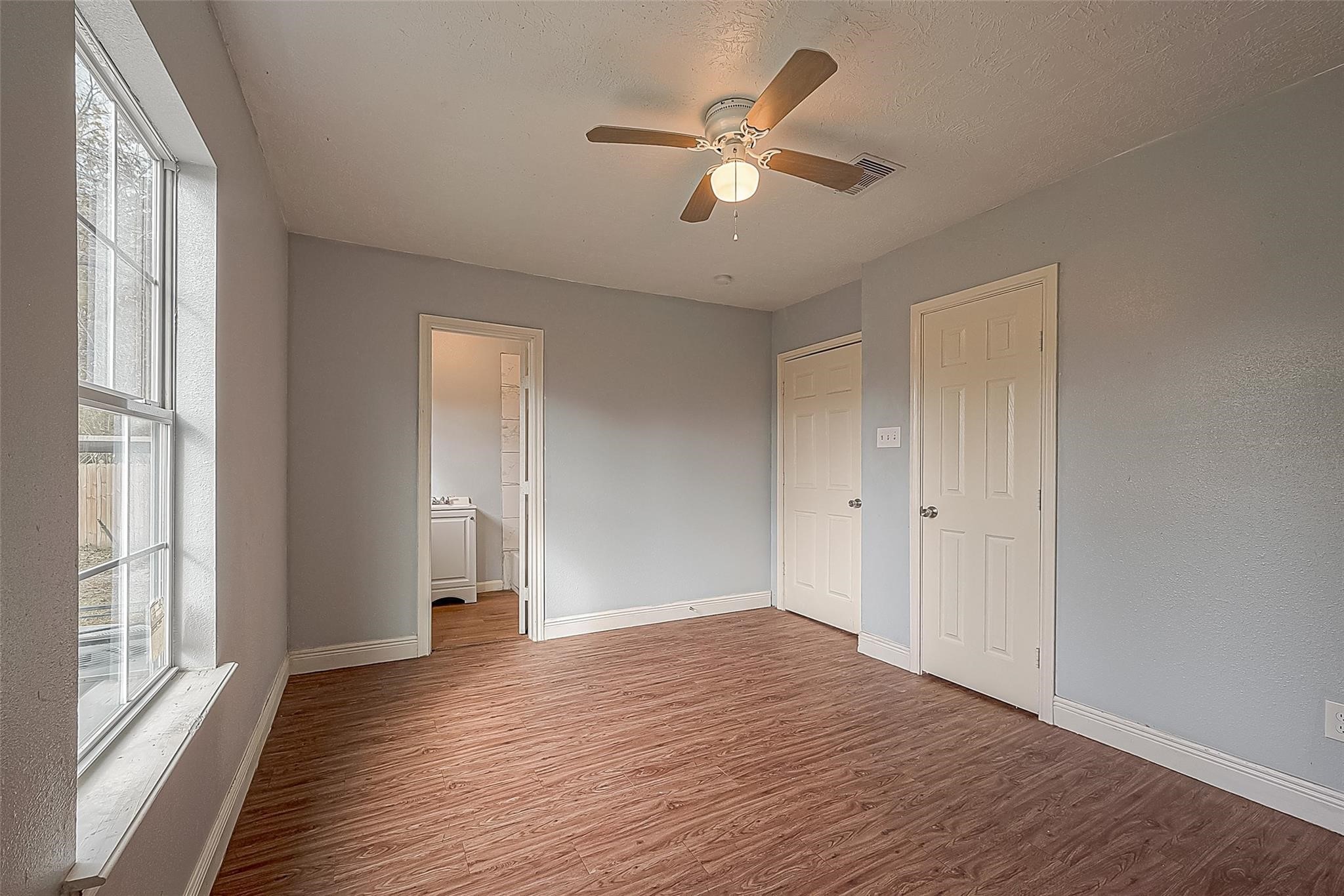 4006 Sunflower Street Property Photo 13