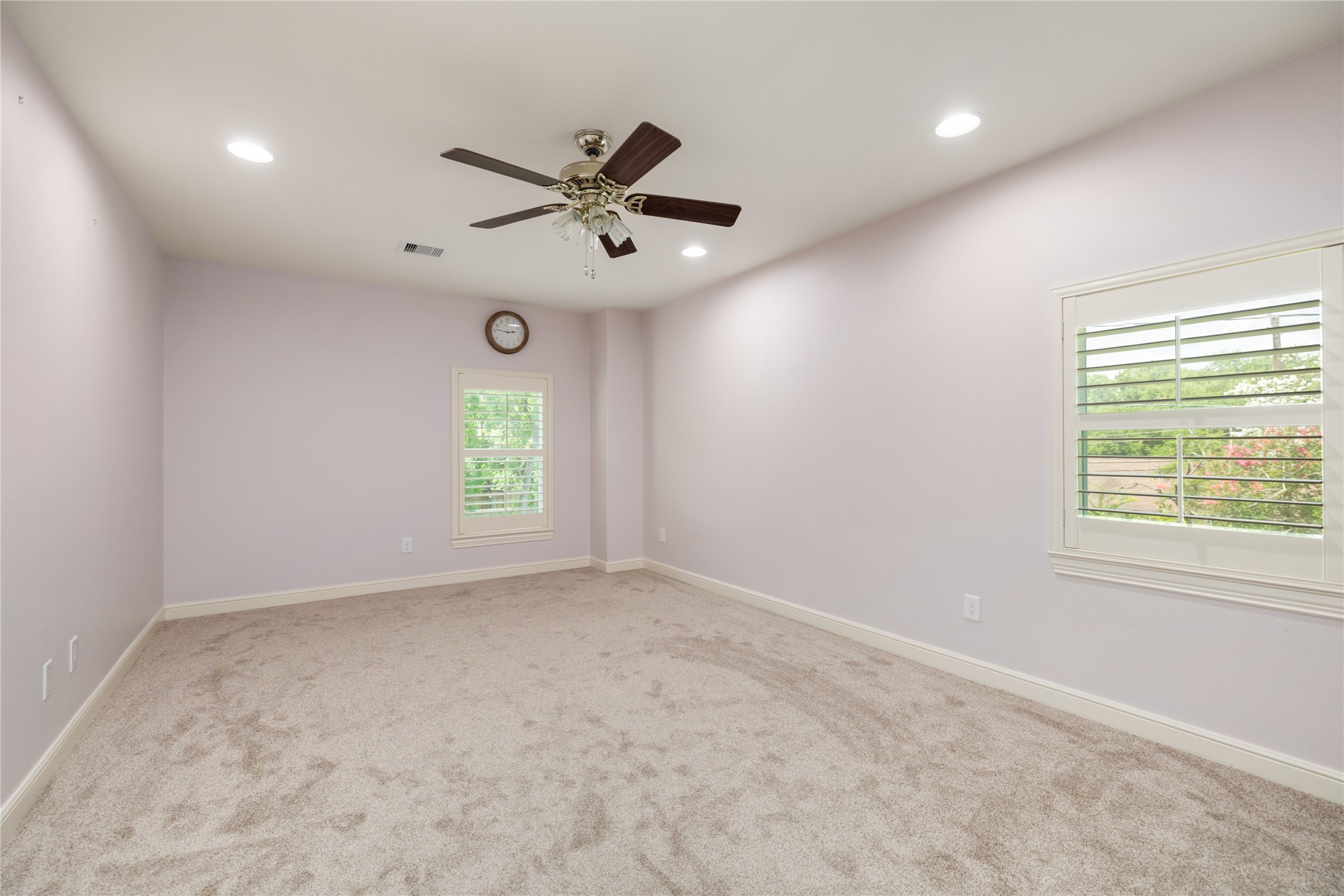 9406 Bevlyn Drive Property Photo 23