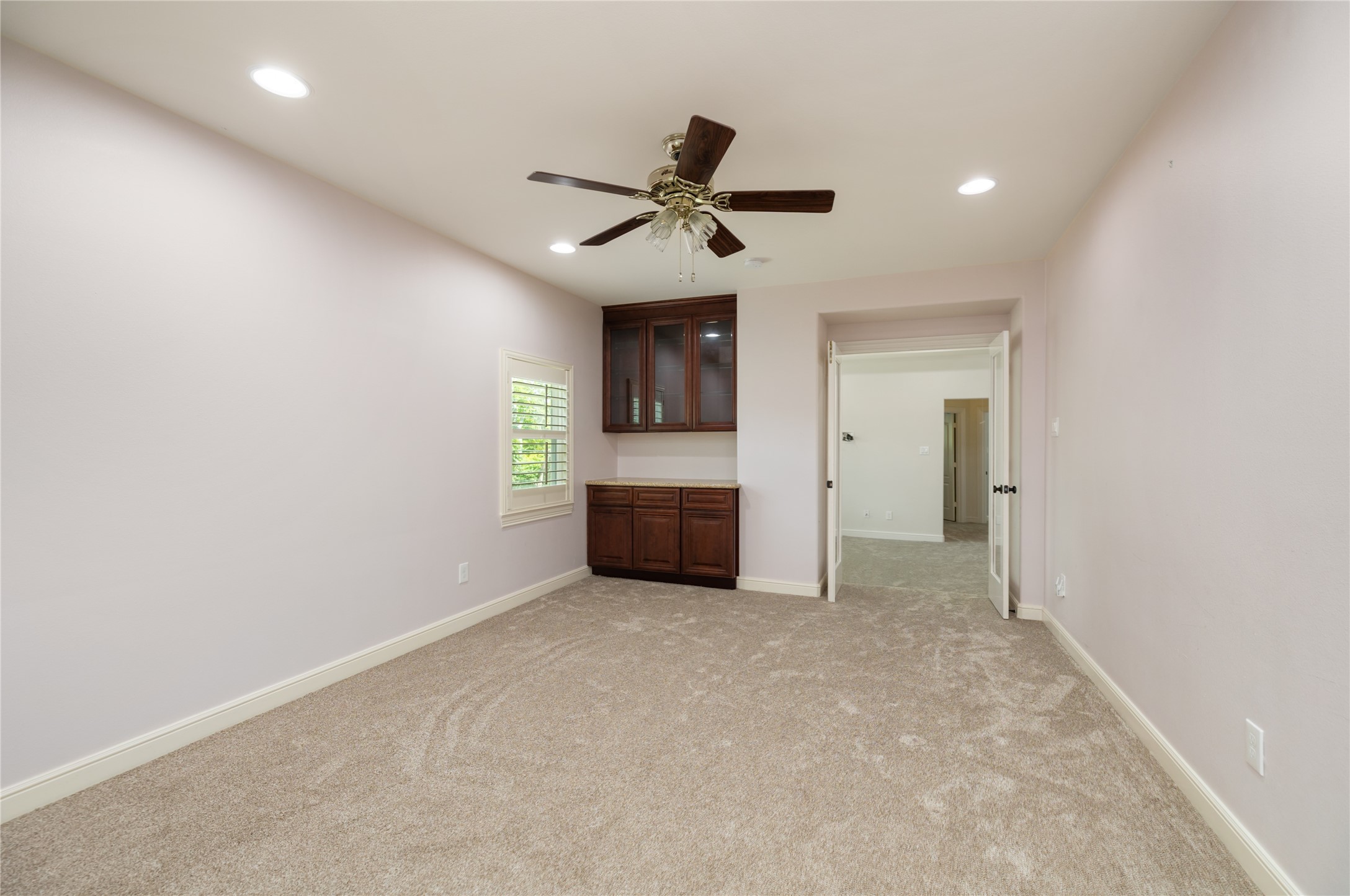 9406 Bevlyn Drive Property Photo 24