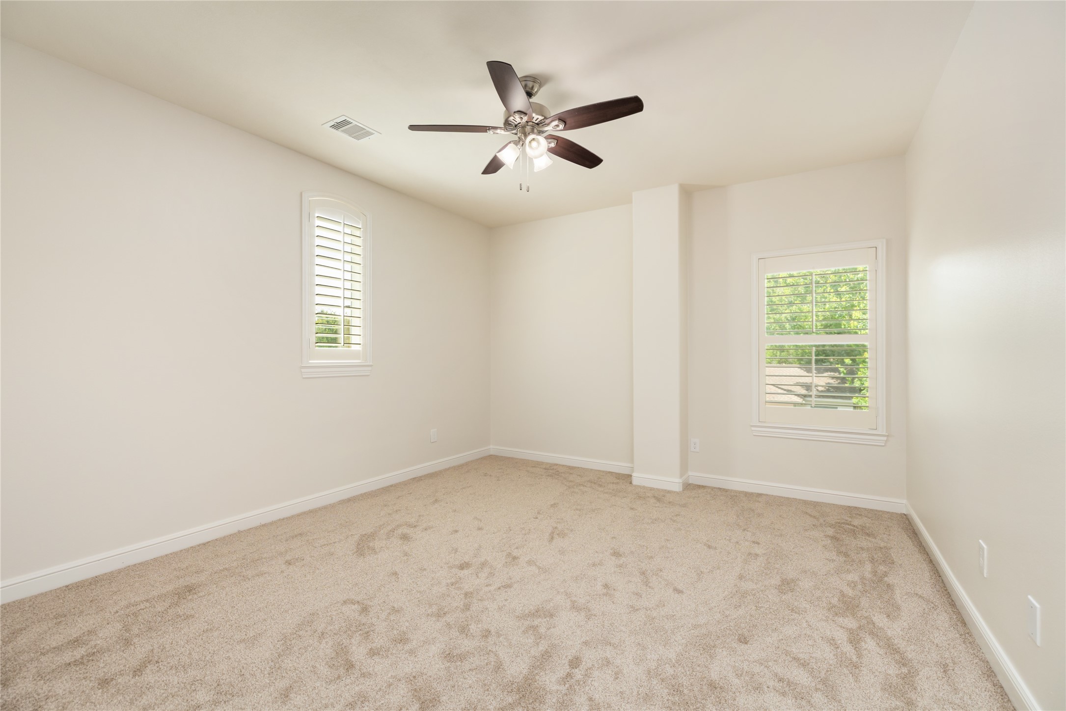 9406 Bevlyn Drive Property Photo 25