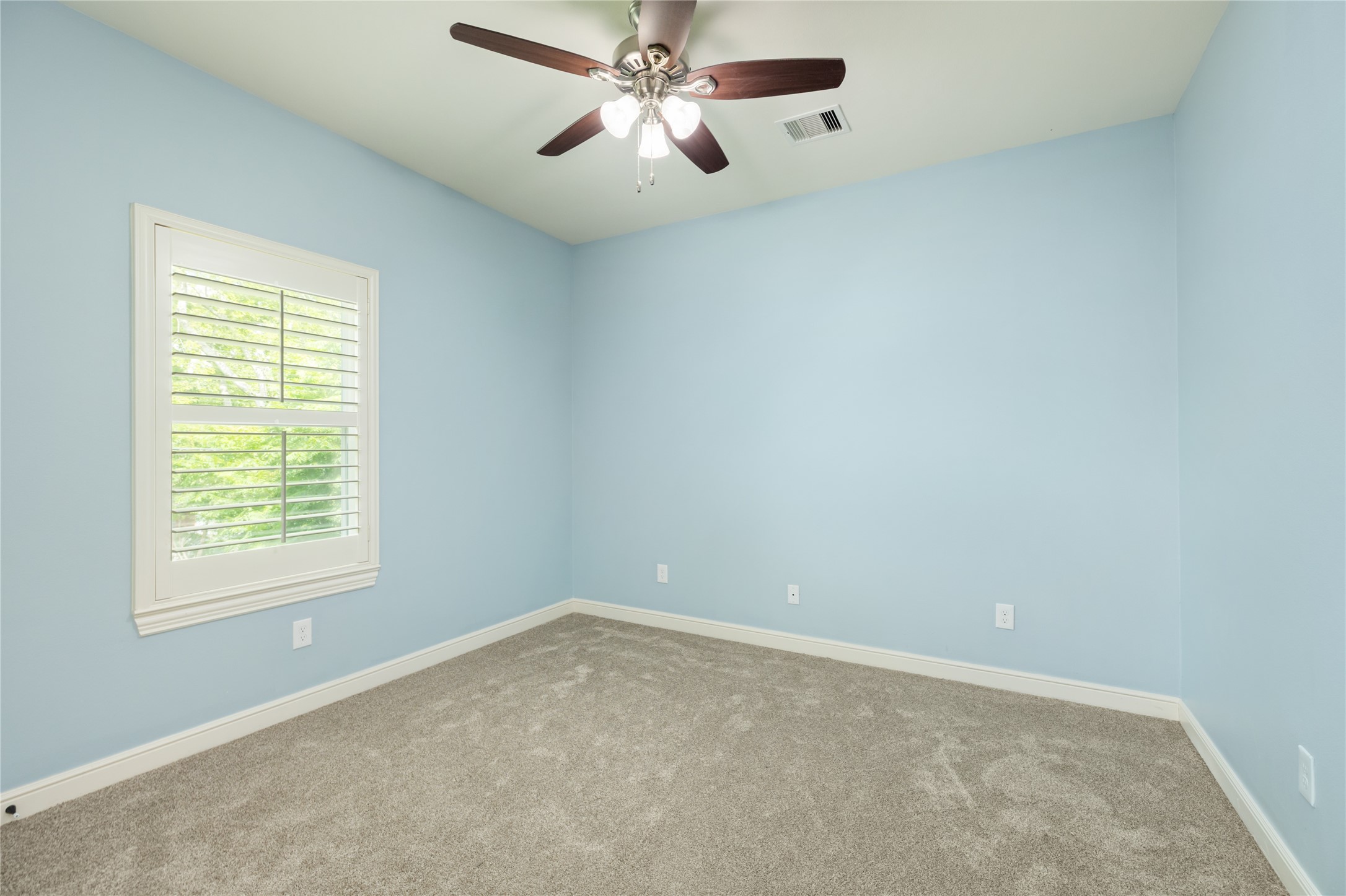 9406 Bevlyn Drive Property Photo 26