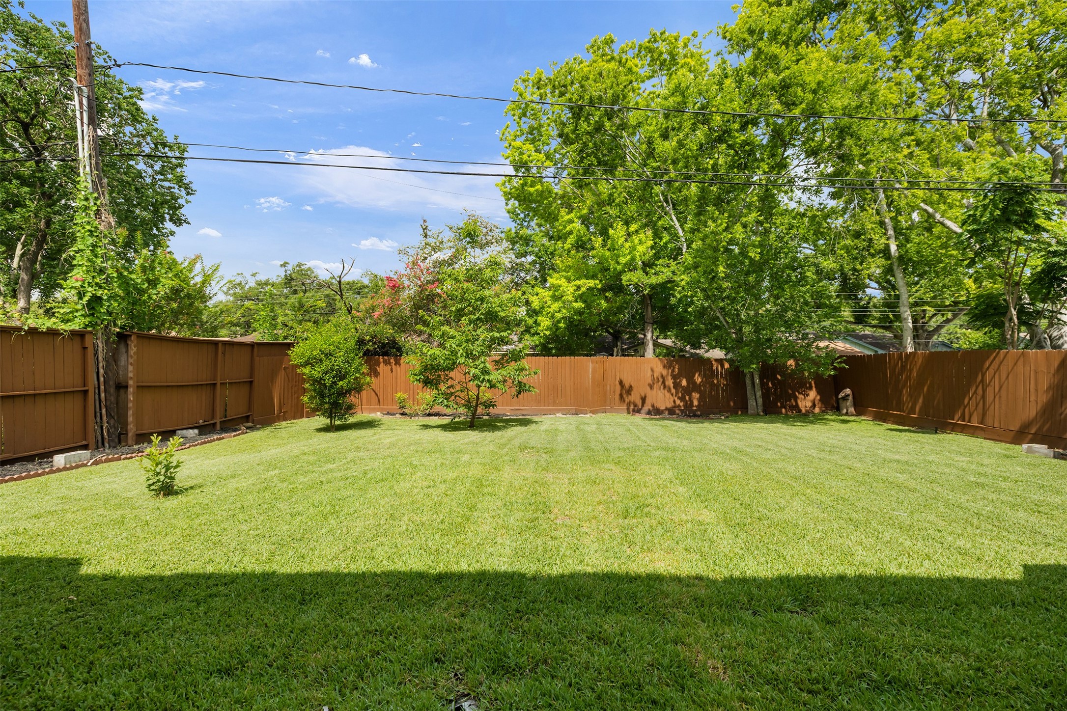 9406 Bevlyn Drive Property Photo 32