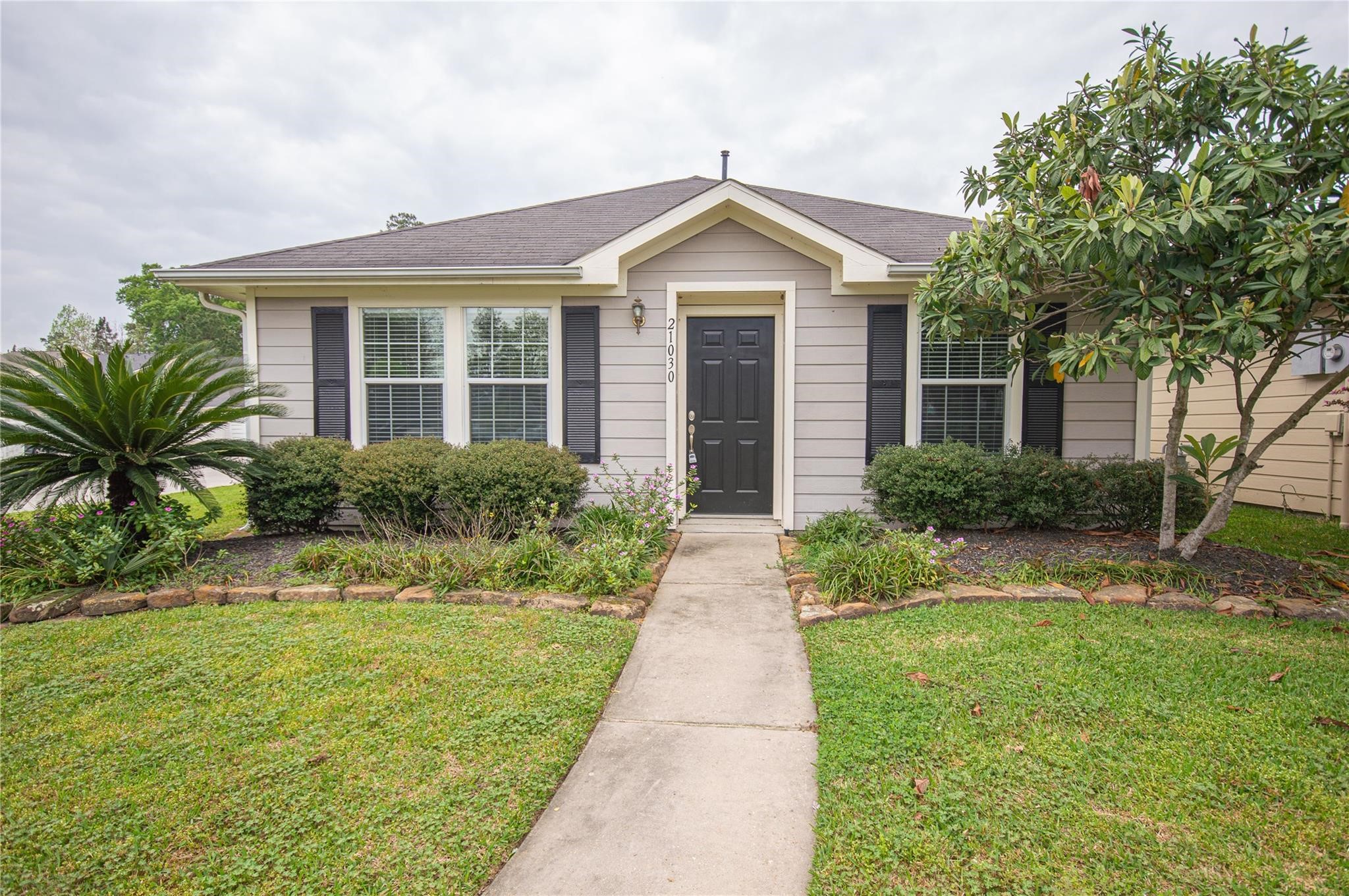 21030 Aldens Oak Property Photo 1