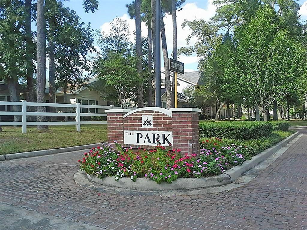 21030 Aldens Oak Property Photo 3