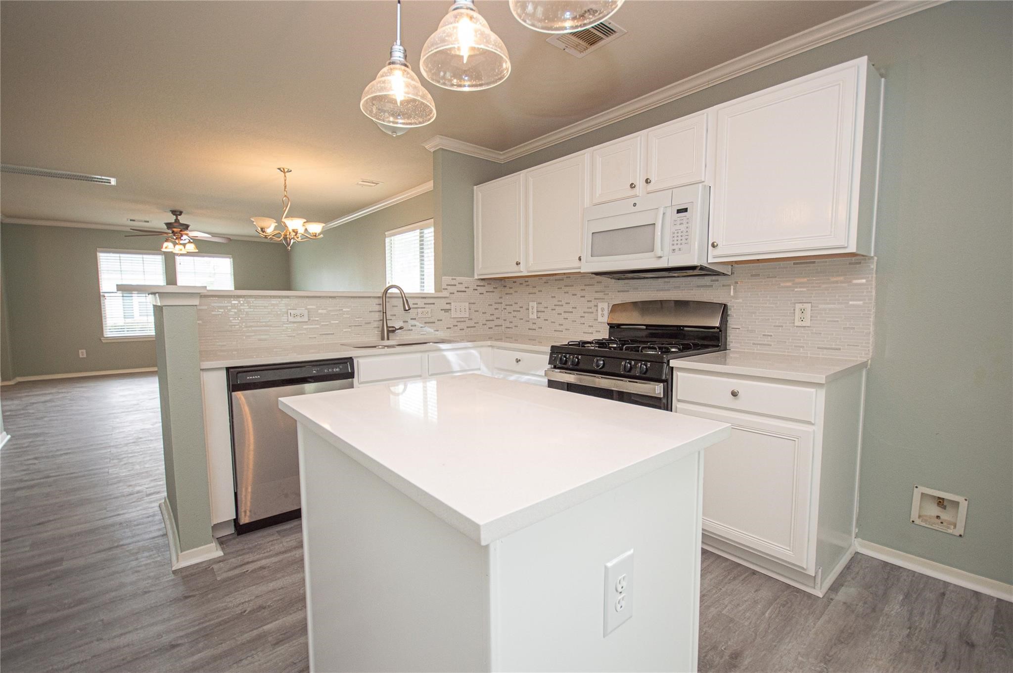 21030 Aldens Oak Property Photo 9