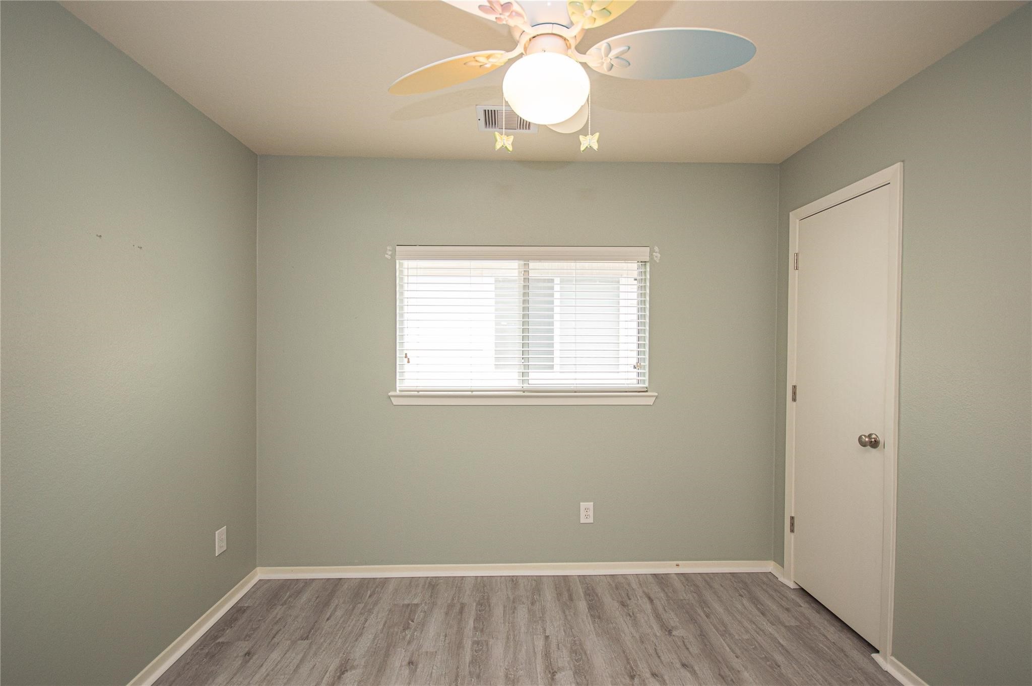 21030 Aldens Oak Property Photo 16