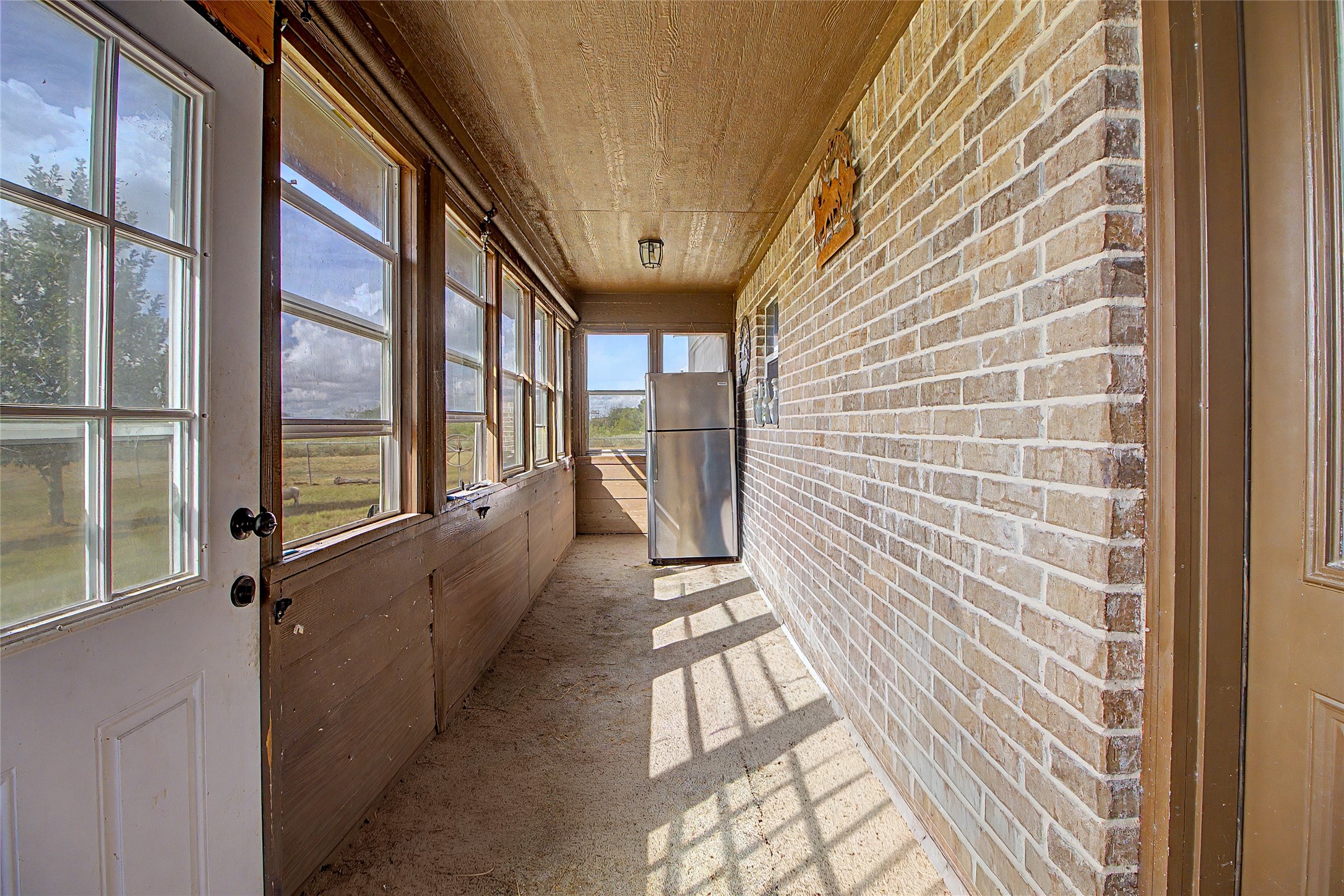 7523 State Highway 21 Property Photo 16