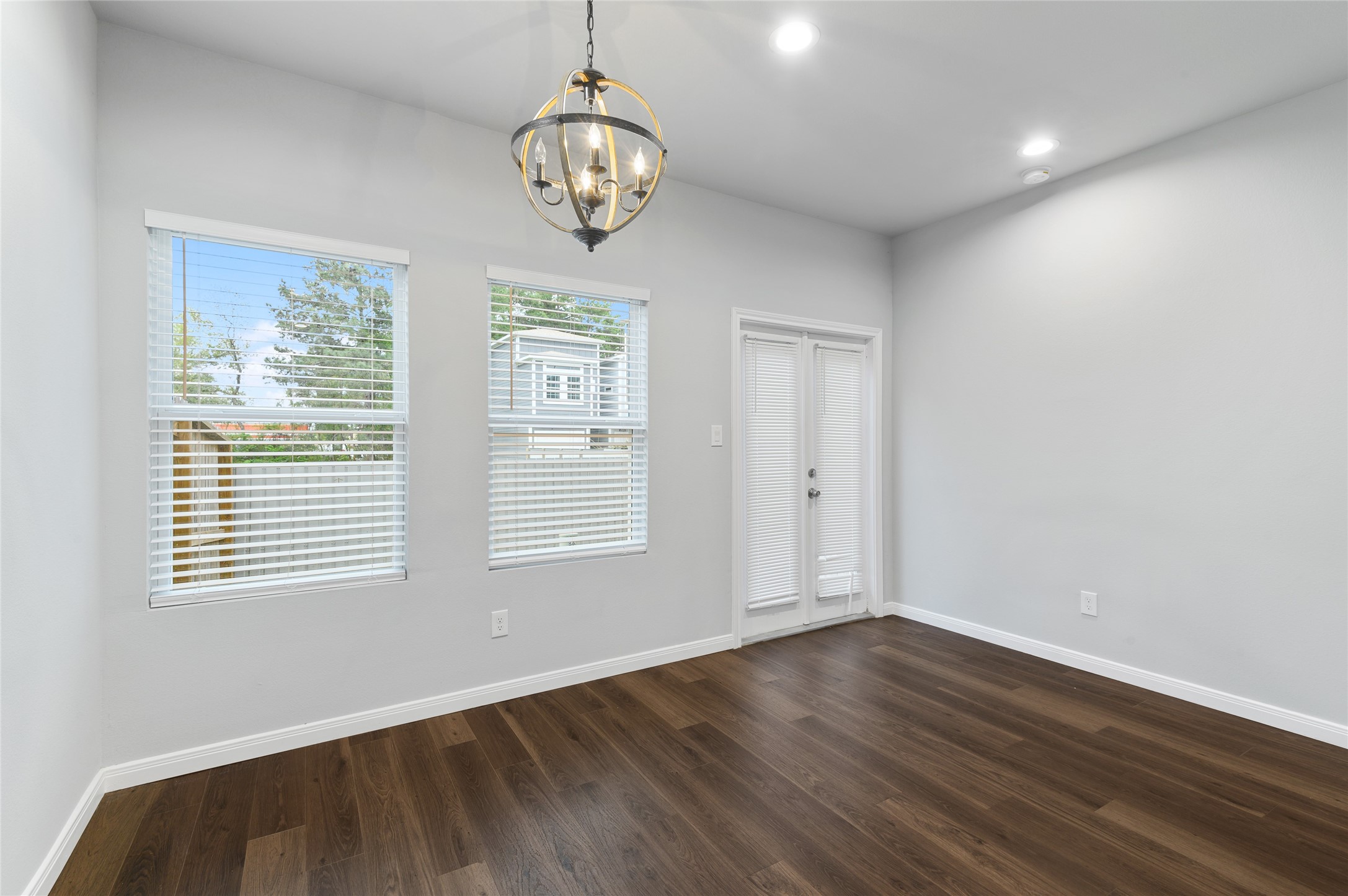 4919 Paradigm Lane Property Photo 6