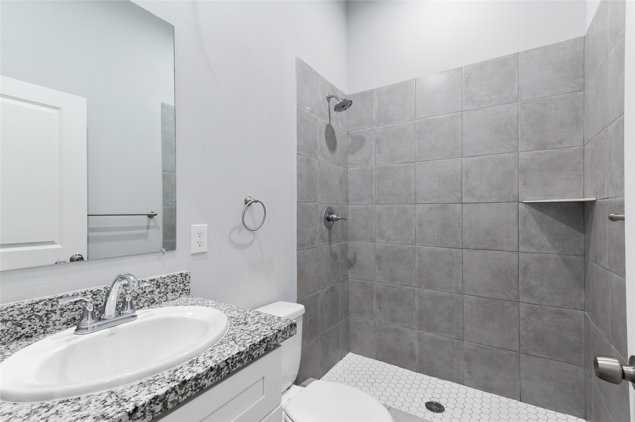 4919 Paradigm Lane Property Photo 17