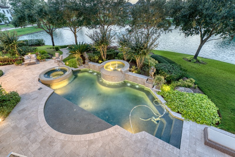 1007 Wavecrest Court Property Photo 36