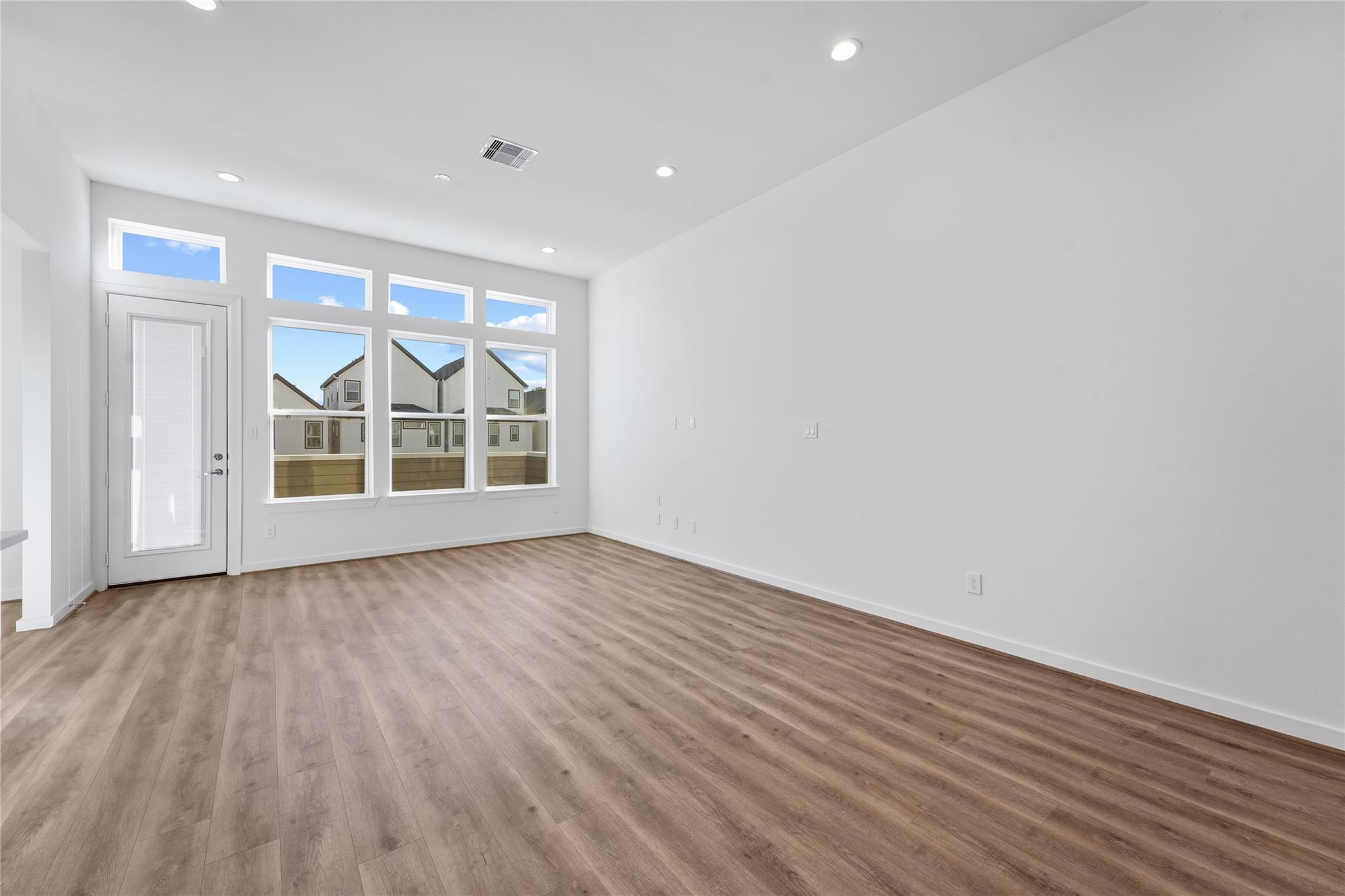 1122 Highland Row Lane, Houston Tx 77091 Property Photo 14