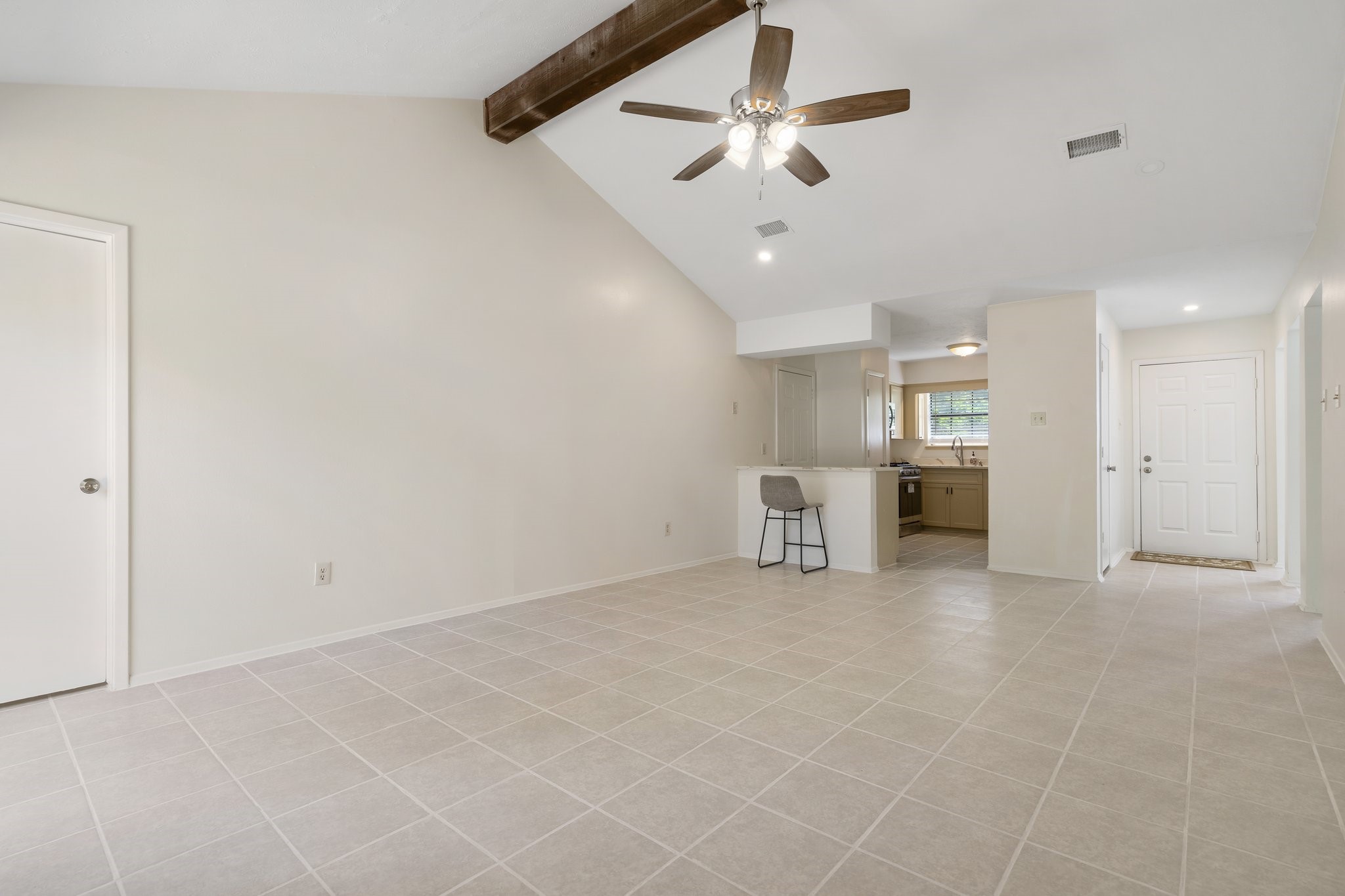 72 Oldstream Court Property Photo 10
