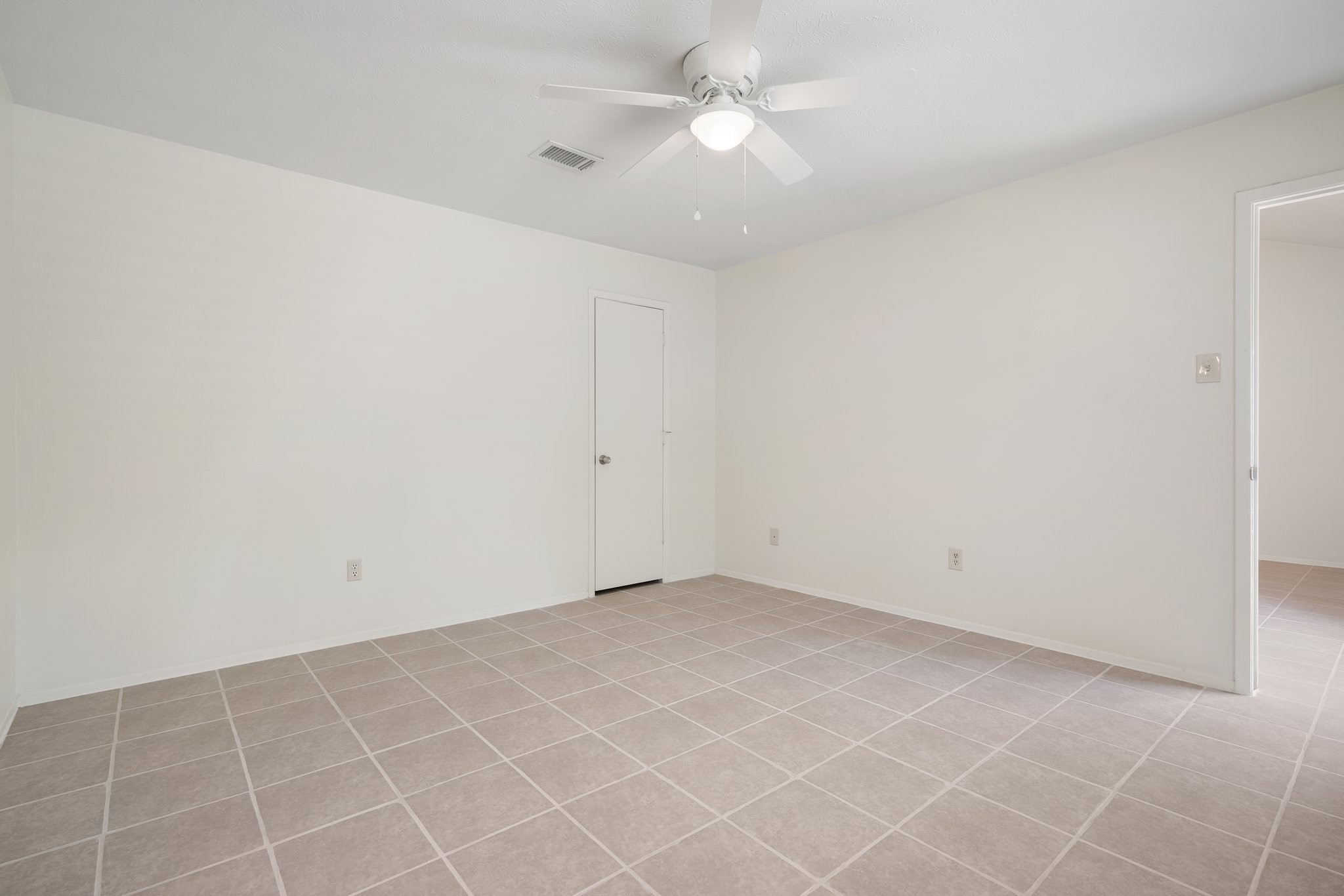 72 Oldstream Court Property Photo 16
