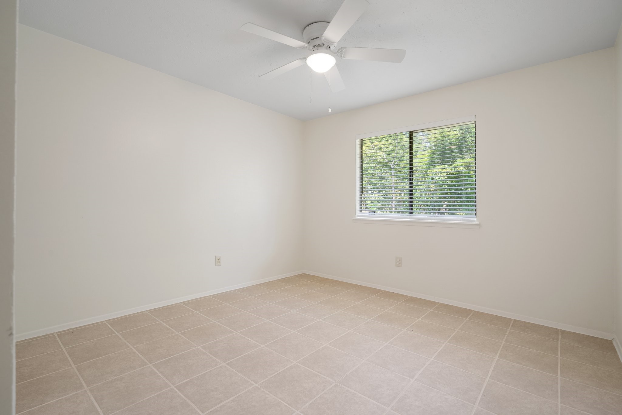 72 Oldstream Court Property Photo 19