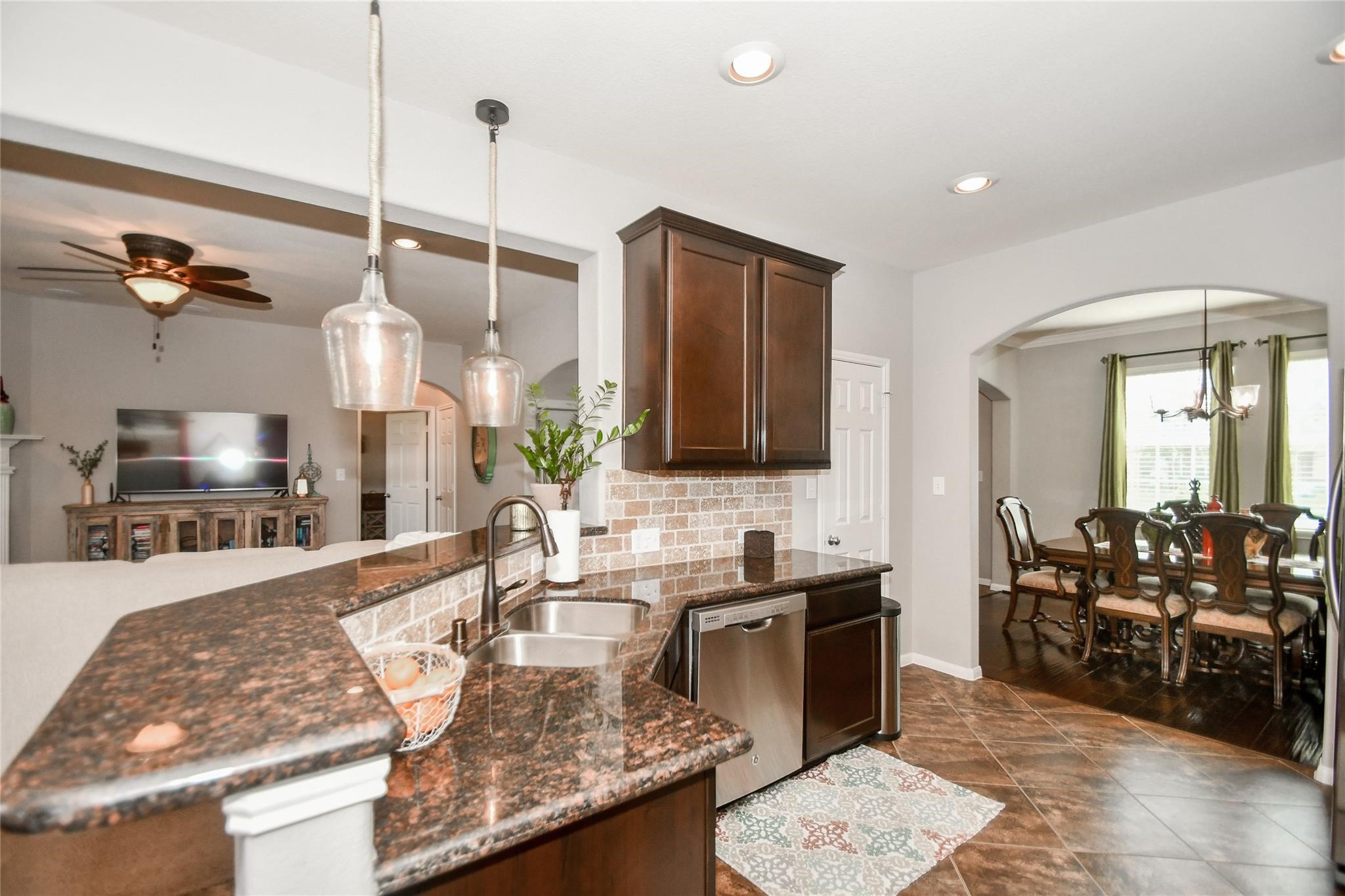5622 Scoria Rock Drive Property Photo 8