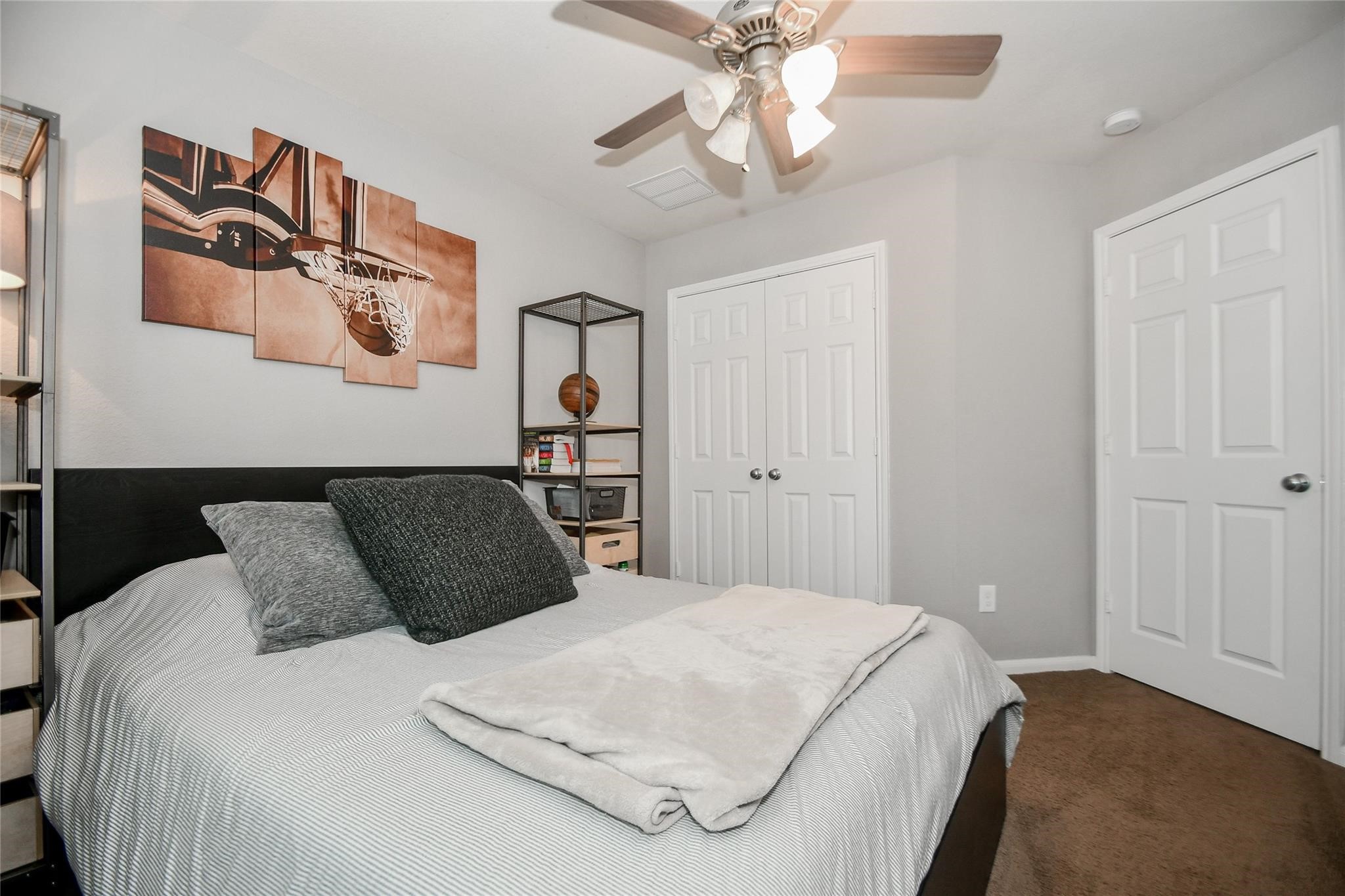 5622 Scoria Rock Drive Property Photo 24