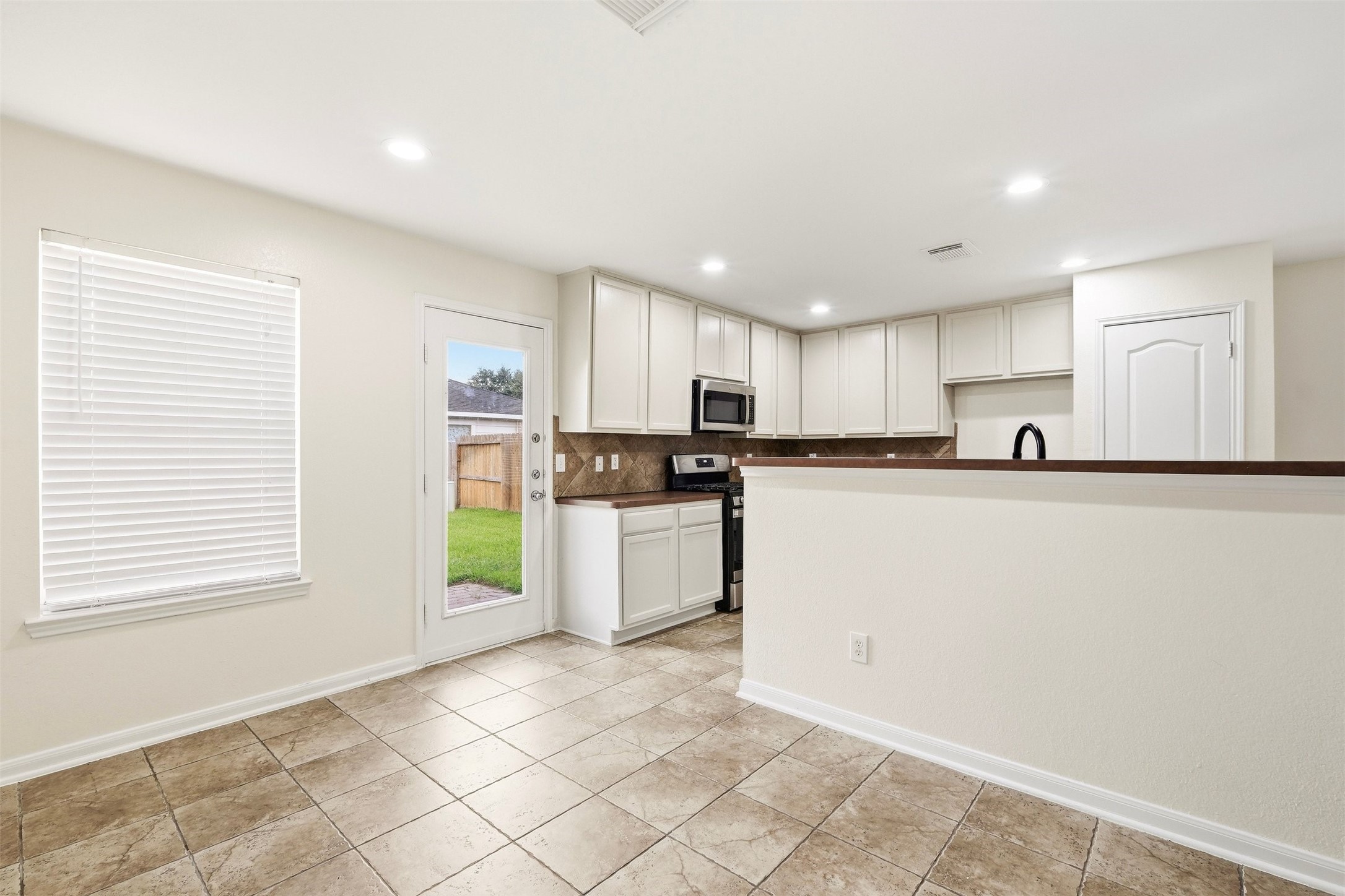 7719 Serene Wood Lane Property Photo 15