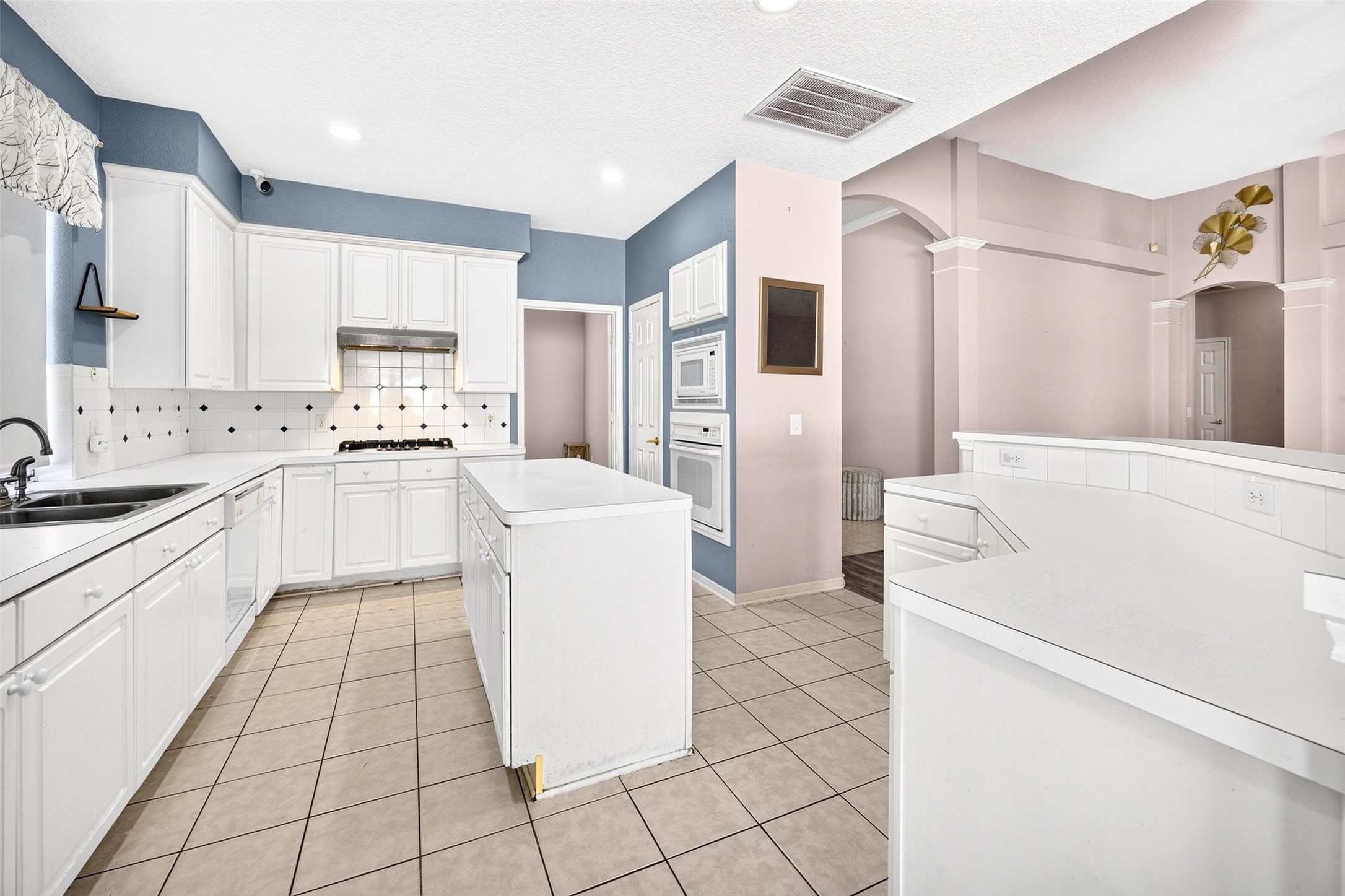 11214 Hillside Glen Trail Property Photo 14