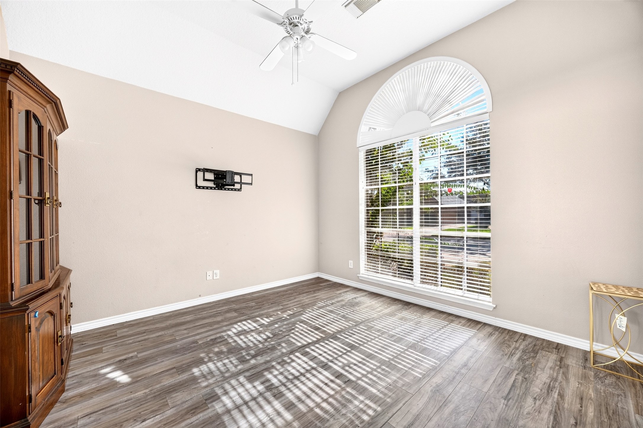 11214 Hillside Glen Trail Property Photo 20