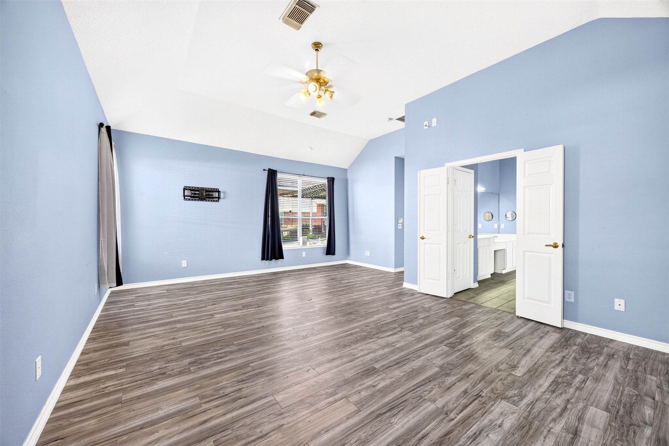 11214 Hillside Glen Trail Property Photo 23