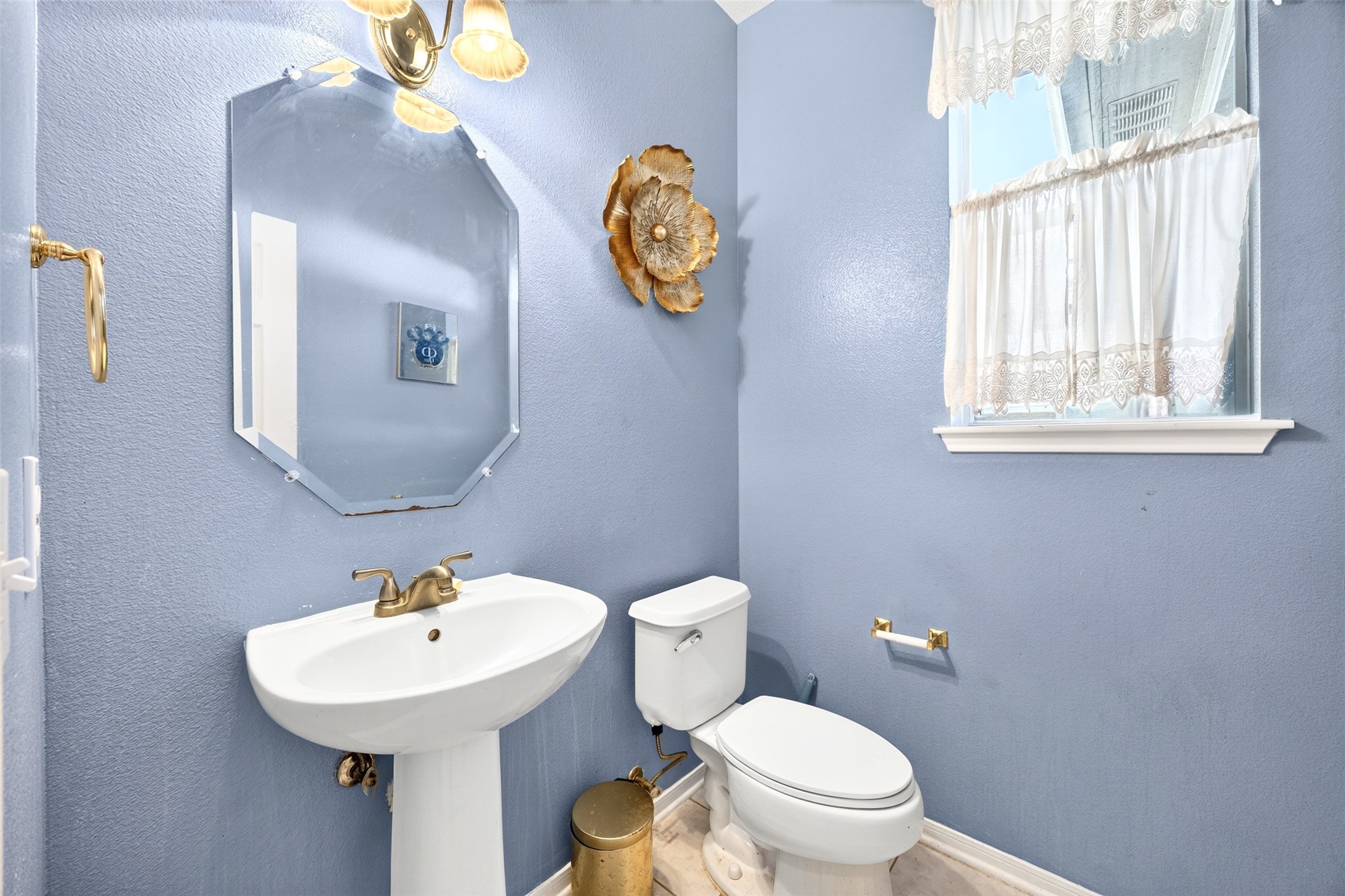 11214 Hillside Glen Trail Property Photo 28