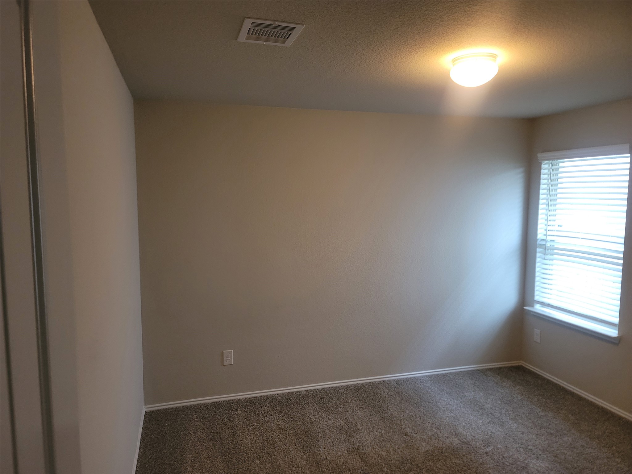846 Autumn Flats Way Property Photo 8