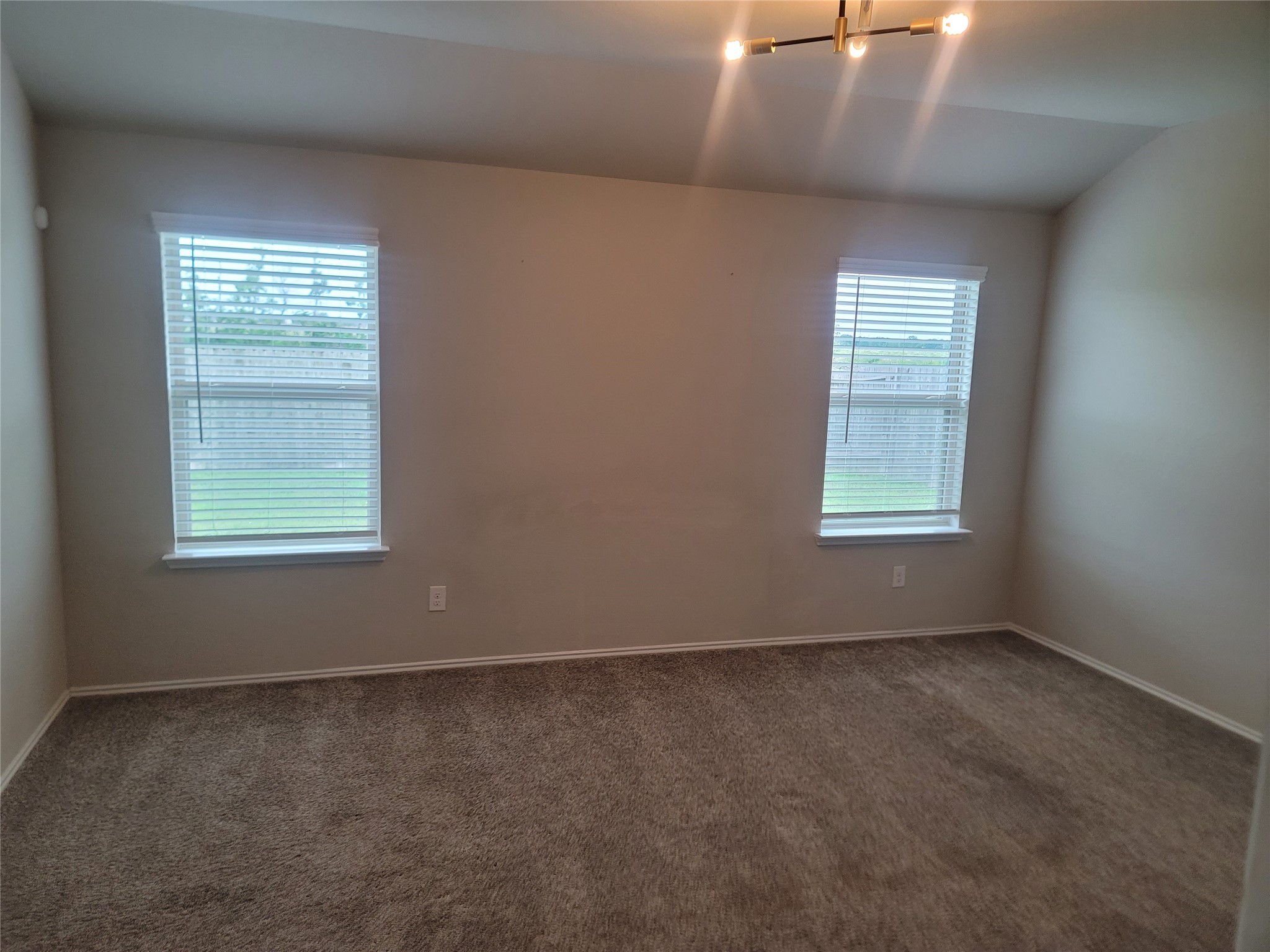 846 Autumn Flats Way Property Photo 16