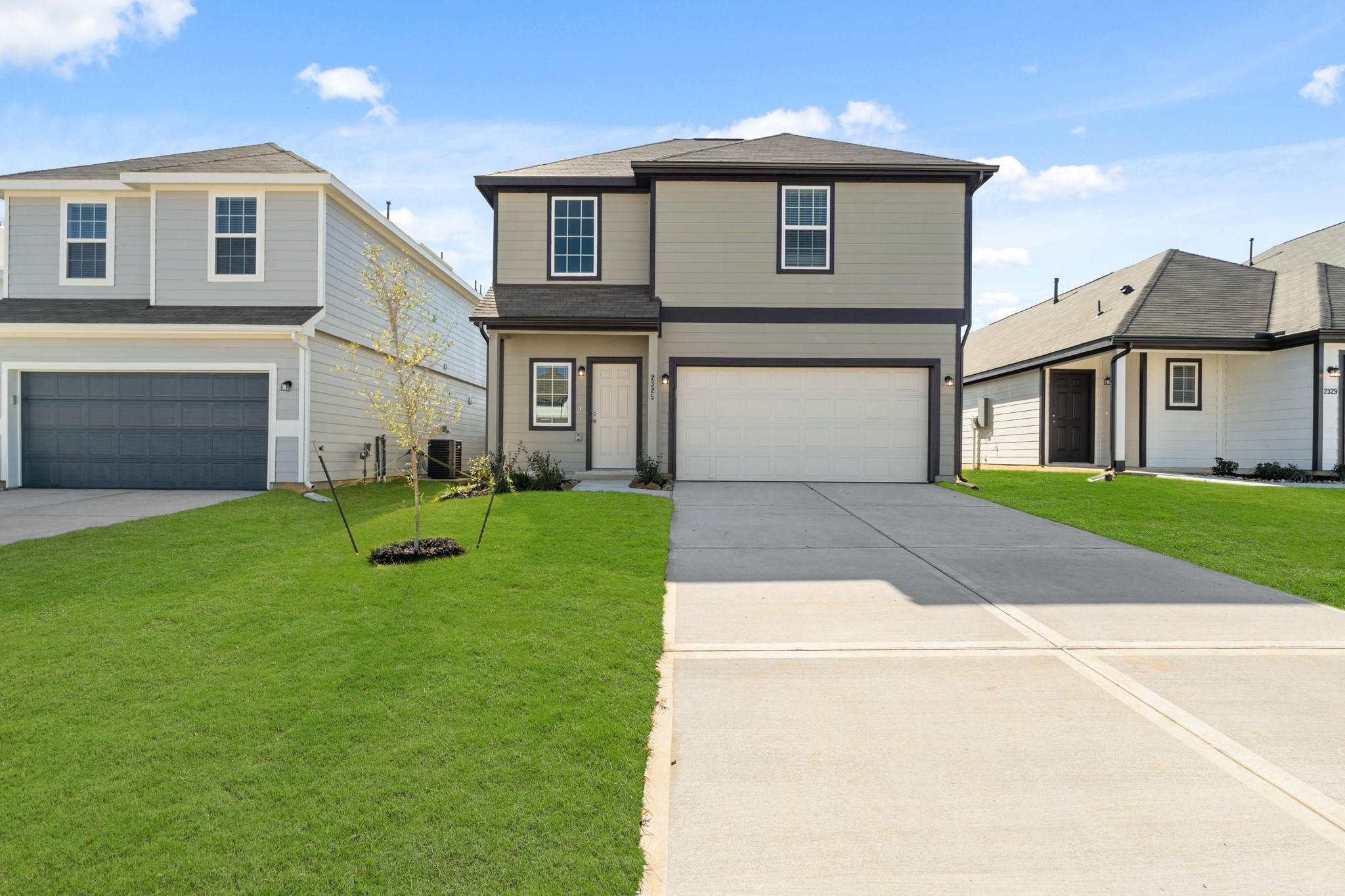 2325 Mooneye Court Property Photo
