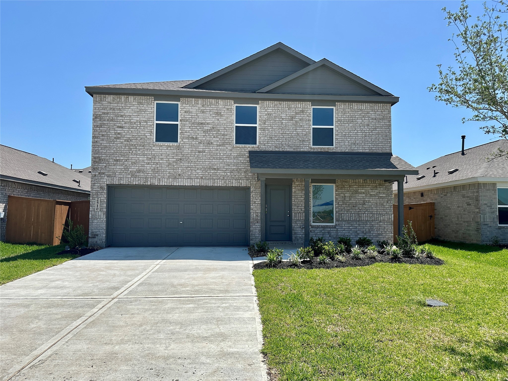 2510 Mint Garnet Drive Property Photo 1