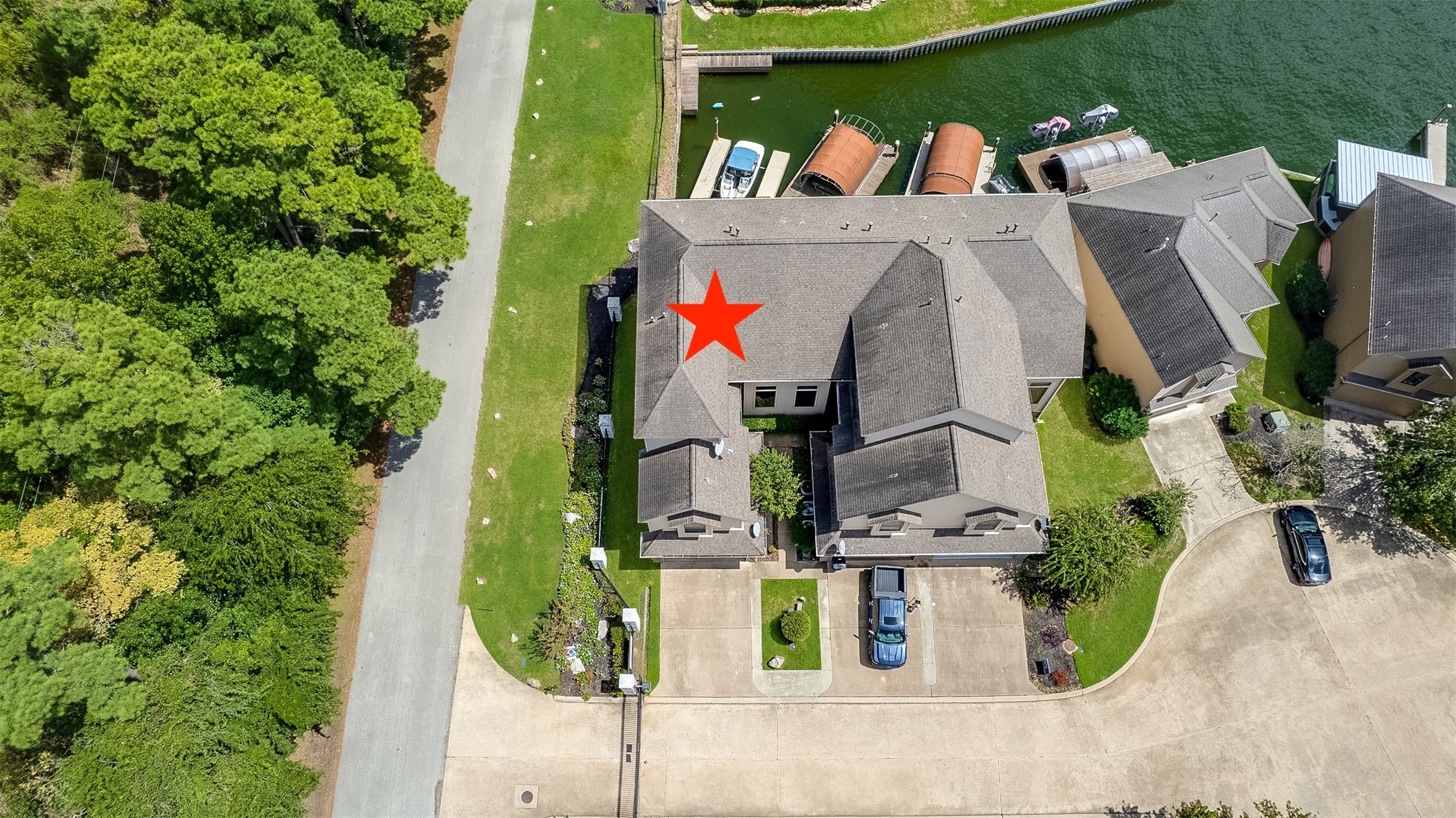 358 Old Aqua Landing E Property Photo 12