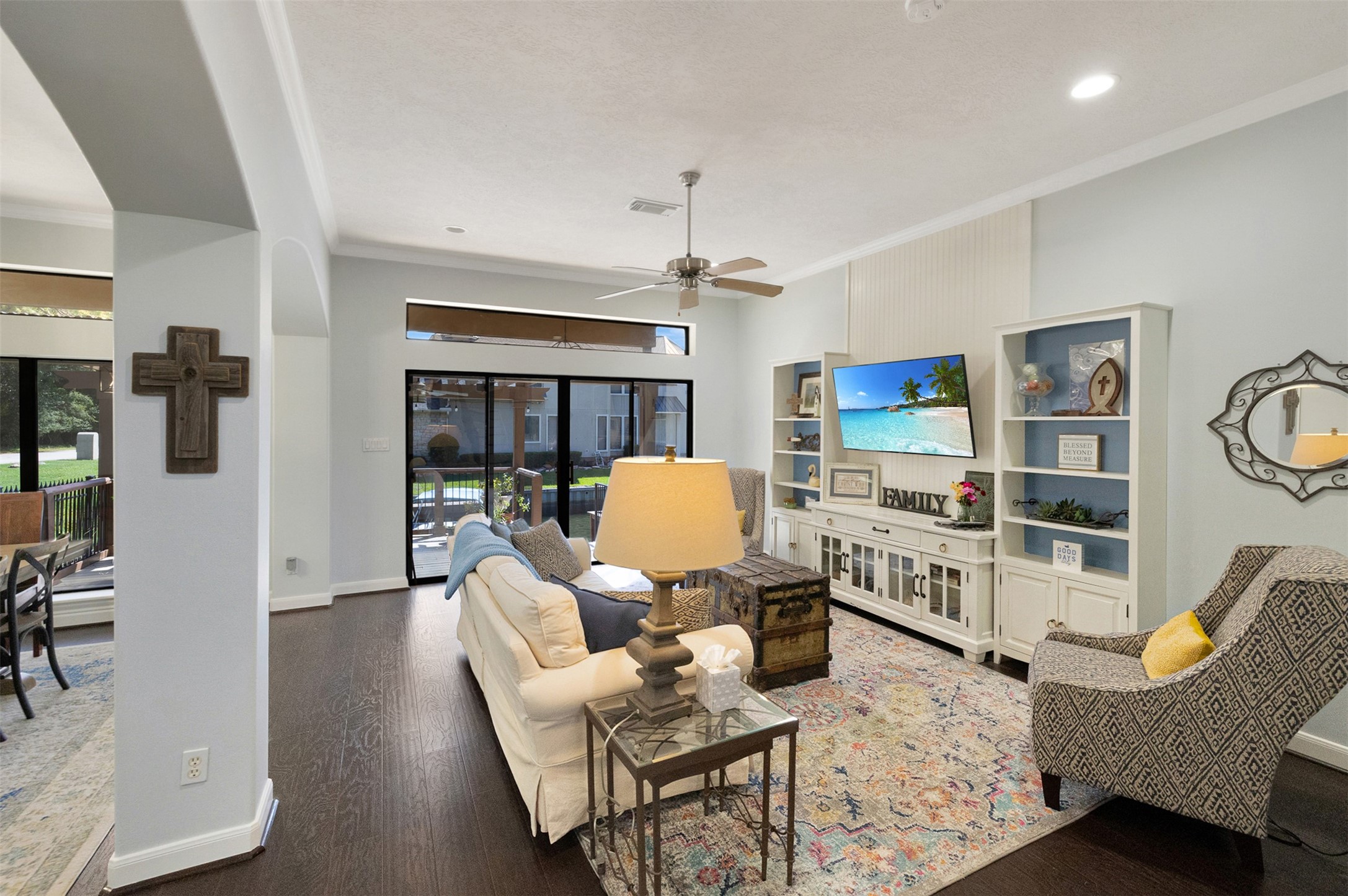 358 Old Aqua Landing E Property Photo 14