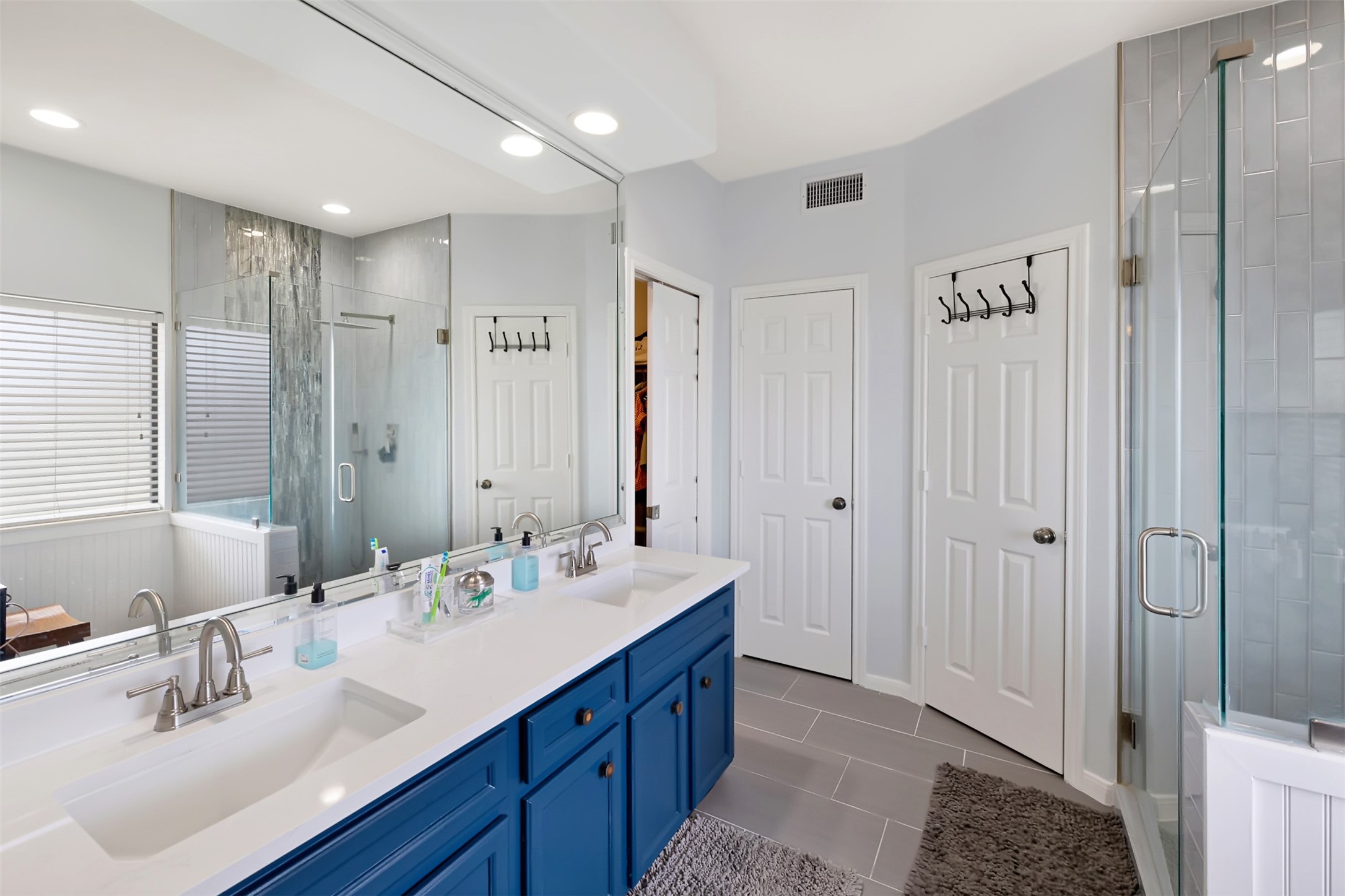 358 Old Aqua Landing E Property Photo 26